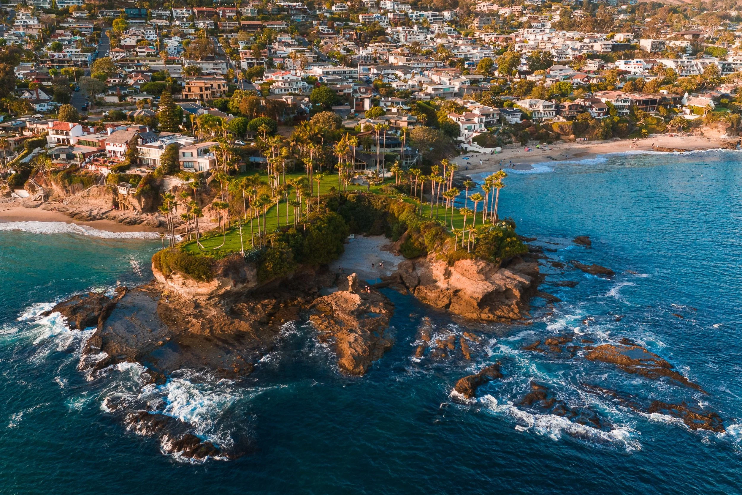 Laguna Beach Real Estate: A Comparative Analysis of Main Beach and Shaw's Cove Prices