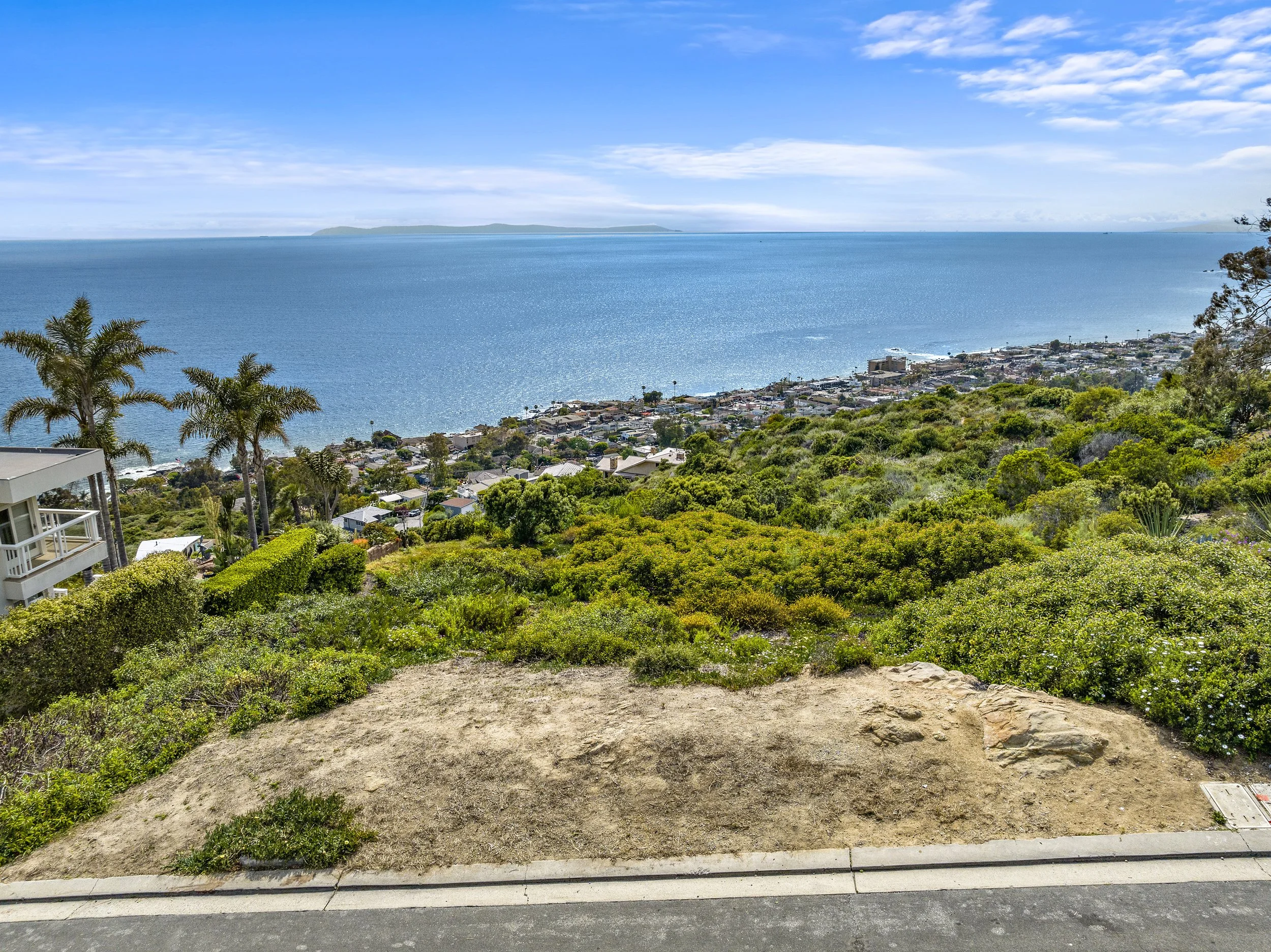 For Sale — Main Beach Realty