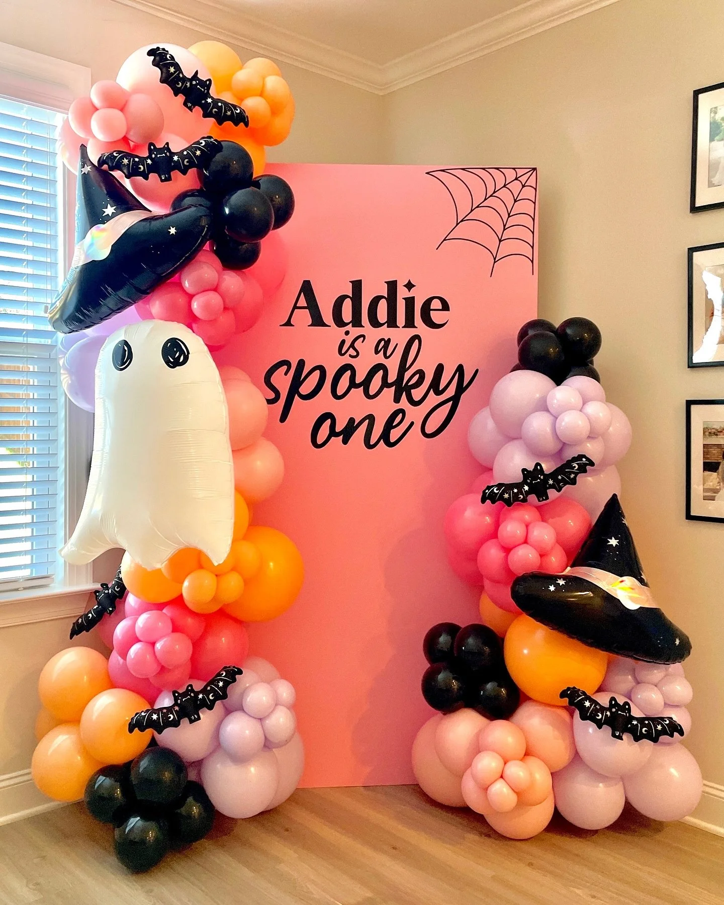 Wishing everyone a 𝓼𝓹𝓸𝓸𝓴𝔂 one tonight! Have a frightfully fun Halloween!✨👻