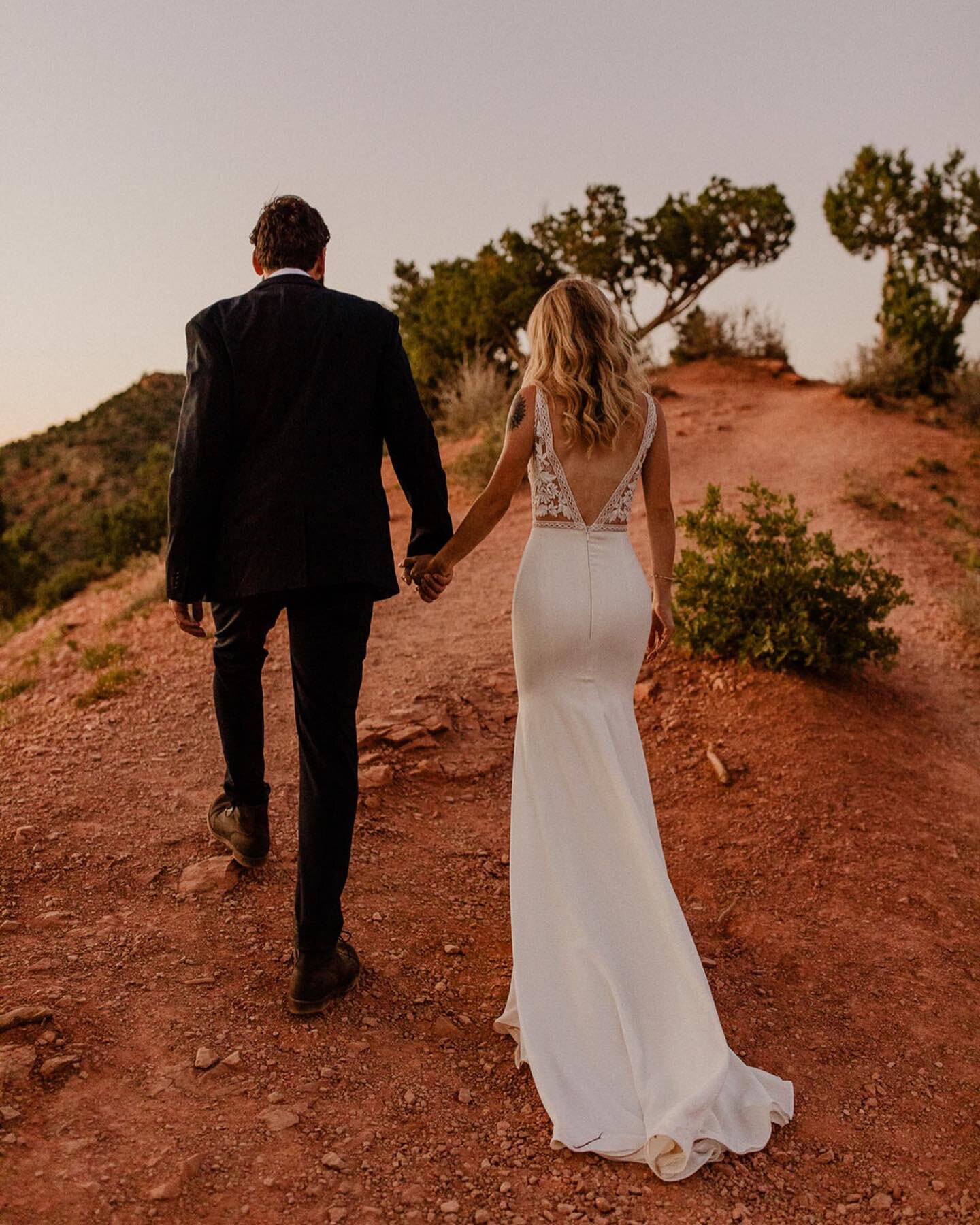 I feel like I need 50 slides for this incredible Zion National Park Elopement but I&rsquo;ll try to cram the ceremony portion of adventures into a few. 

There&rsquo;s a lot of logistics + planning that going into days like these to make sure they go