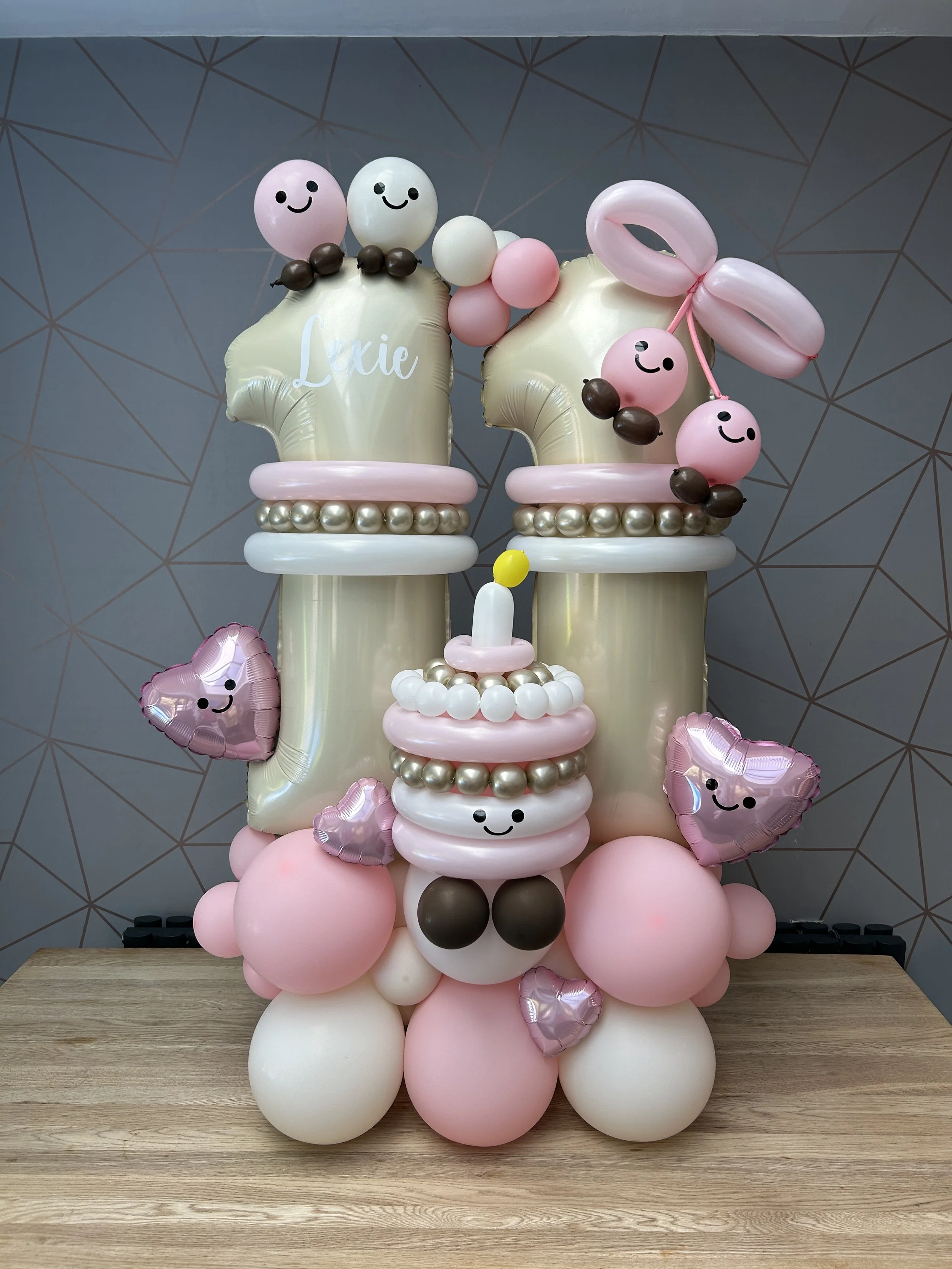 jelly cat themed ballon stack foil 11th birthday