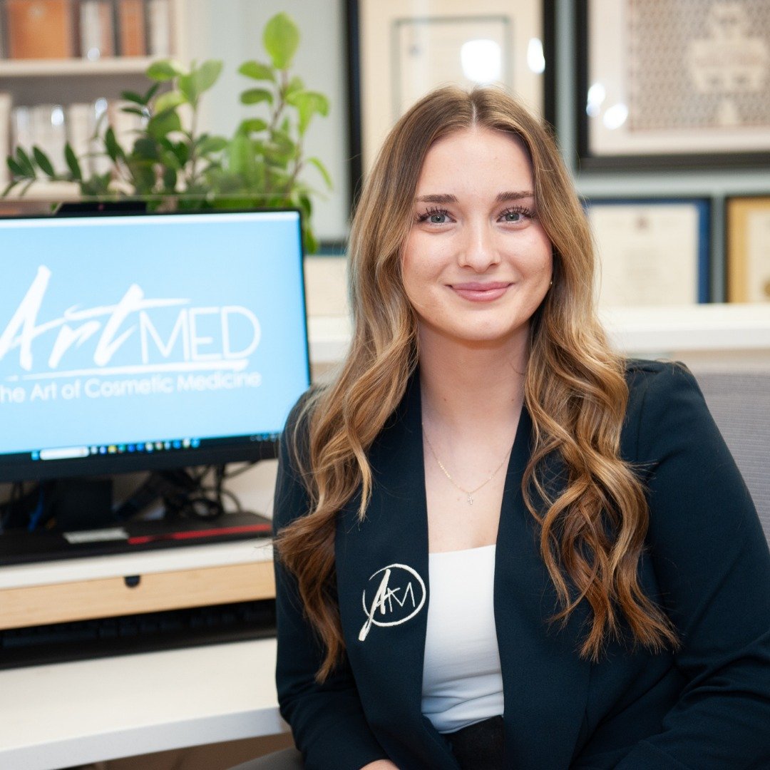 Meet Ali, one of the wonderful faces you&rsquo;ll see at the front desk at ArtMed! 💙

Fun fact about Ali... 

Did you know that Ali is a Lacrosse player? 🥍 Lacrosse is a fast-moving game of strategy and skill so it makes sense that she has an amazi