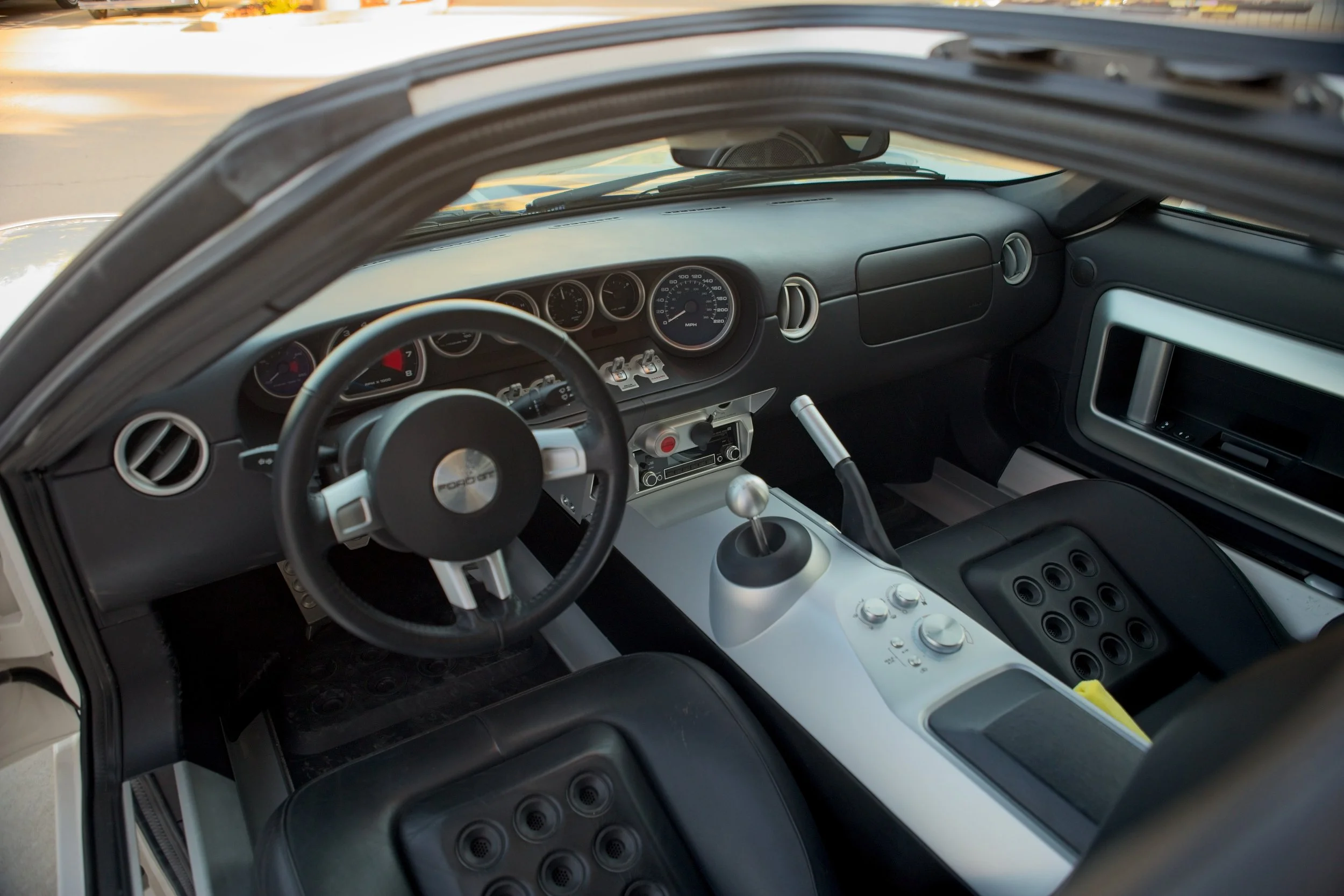 Ford GT 3.jpg