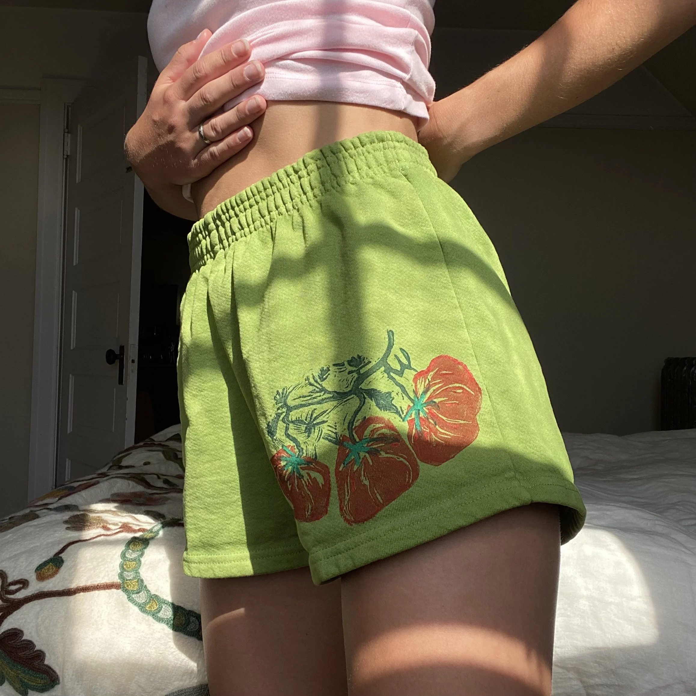 tomato shorts