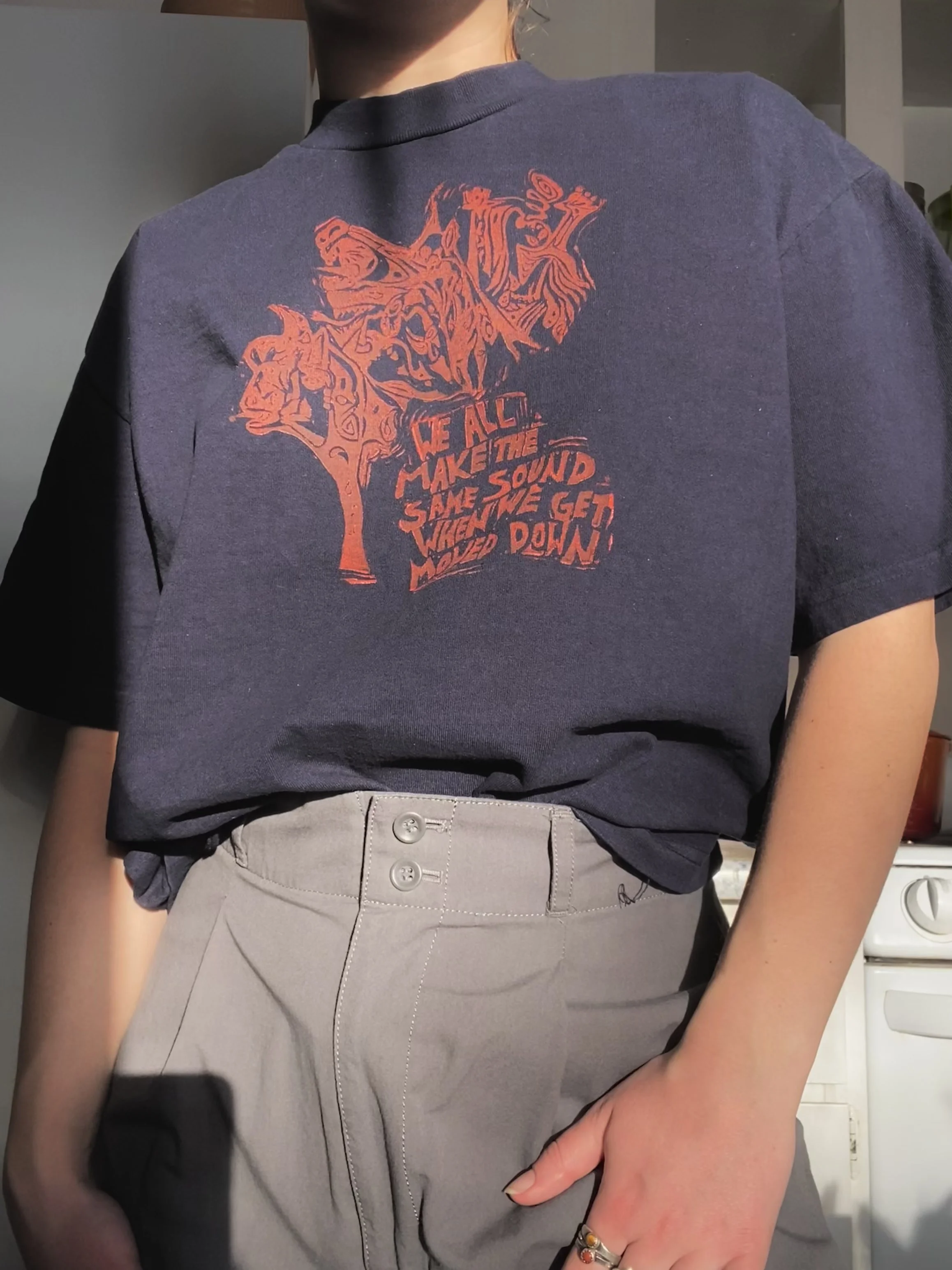 guernica heavy tee (navy)