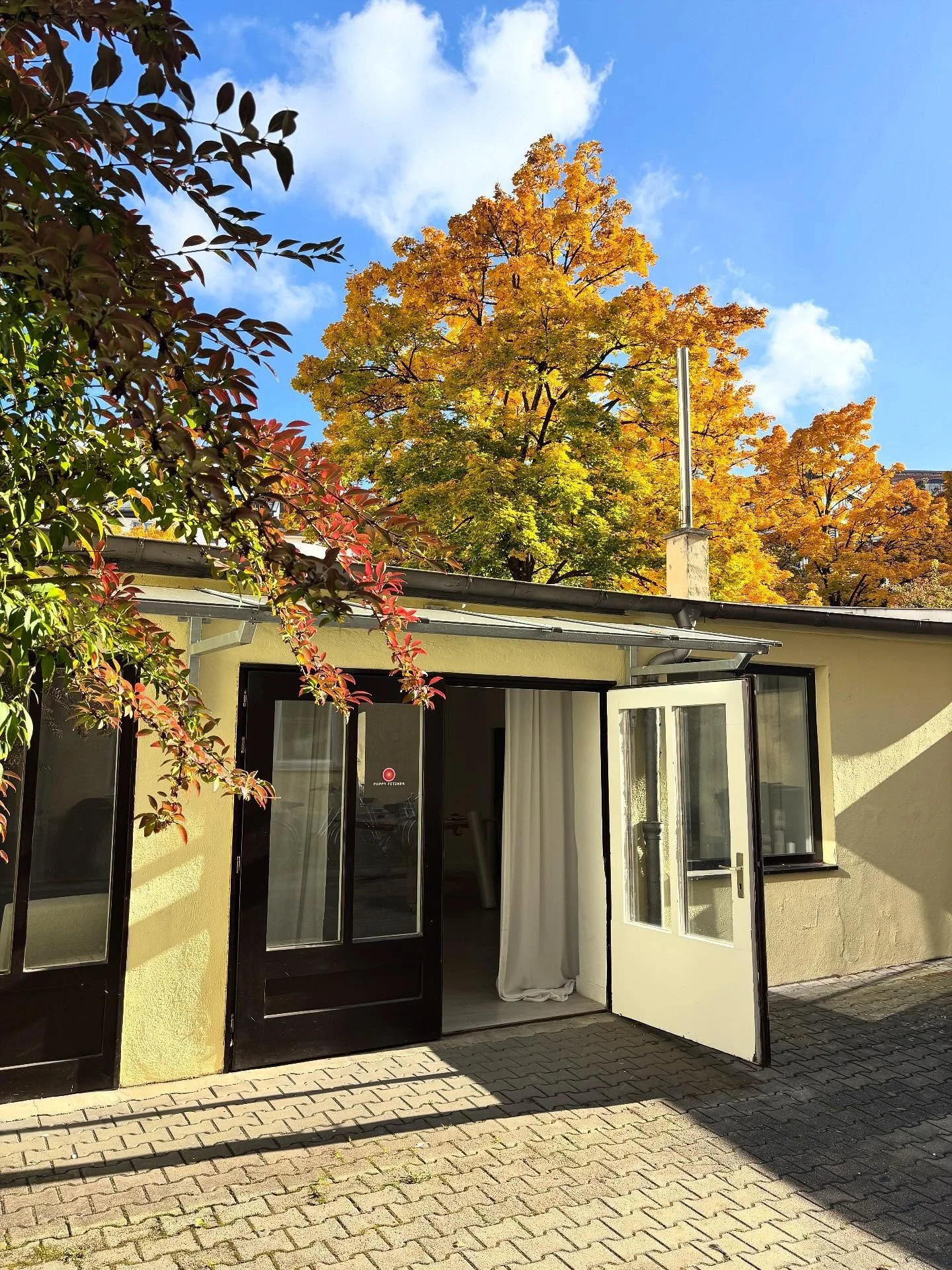 1. New season 2. Shipping 2 big boys 🇺🇸 3. Cute event @ Rolex x Bucherer 4. 100 x 100 cm still available @baodt.art 5. 🥹🫶🏻