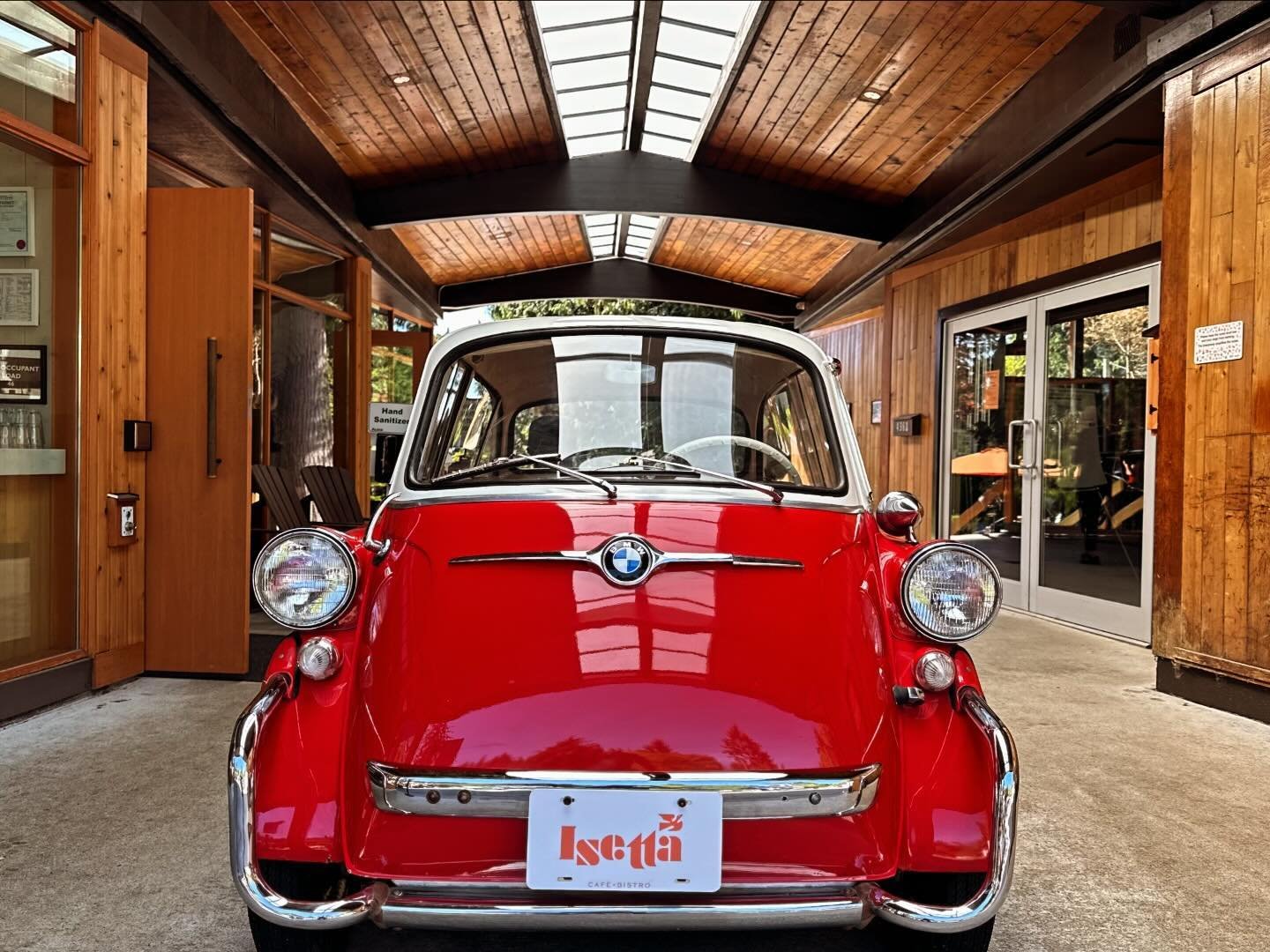 Just finished polishing her up, just before #mothersday &hellip; for all you mothers out there&hellip; all the love! ❤️ #isetta