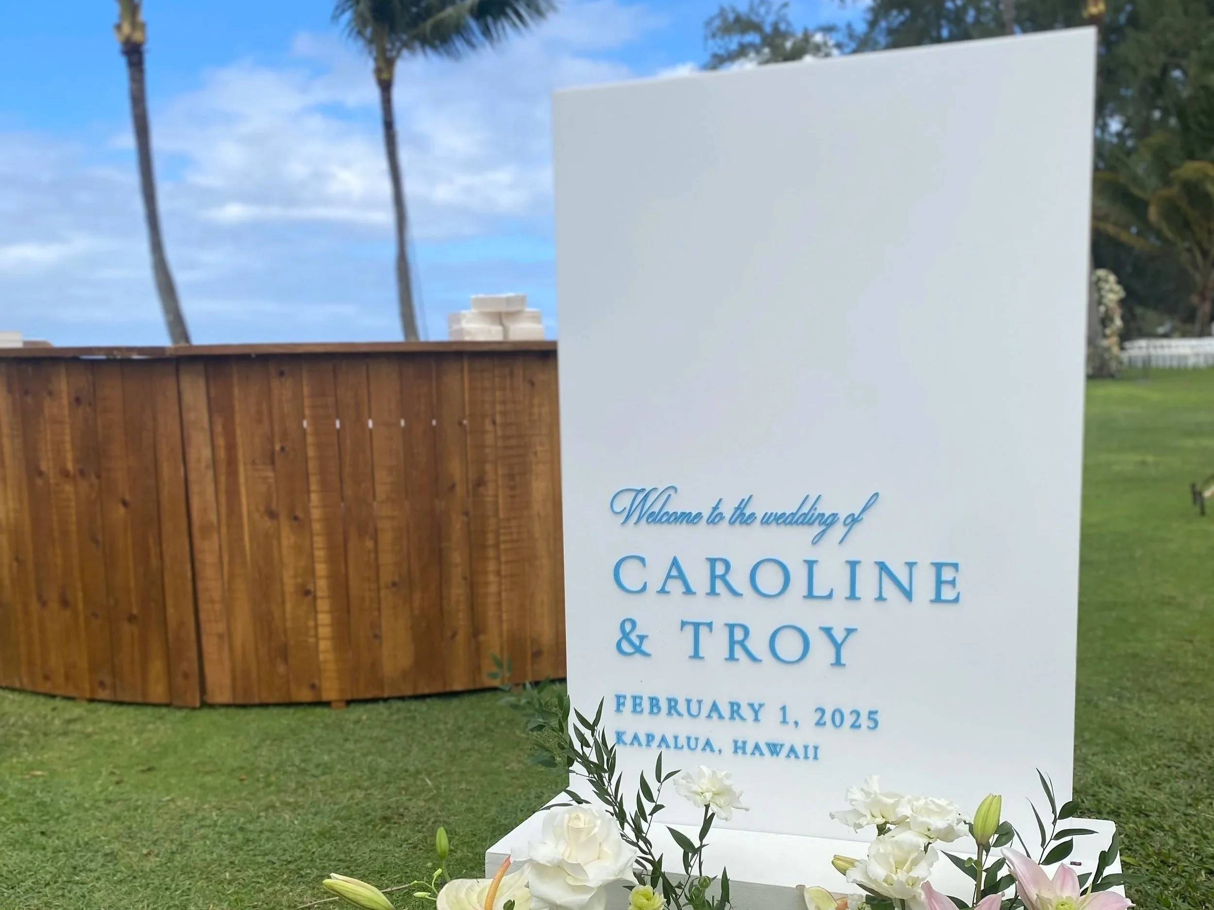 Signage & Vinyl | Enhance Your Space Today - Get Stylish Signs ...