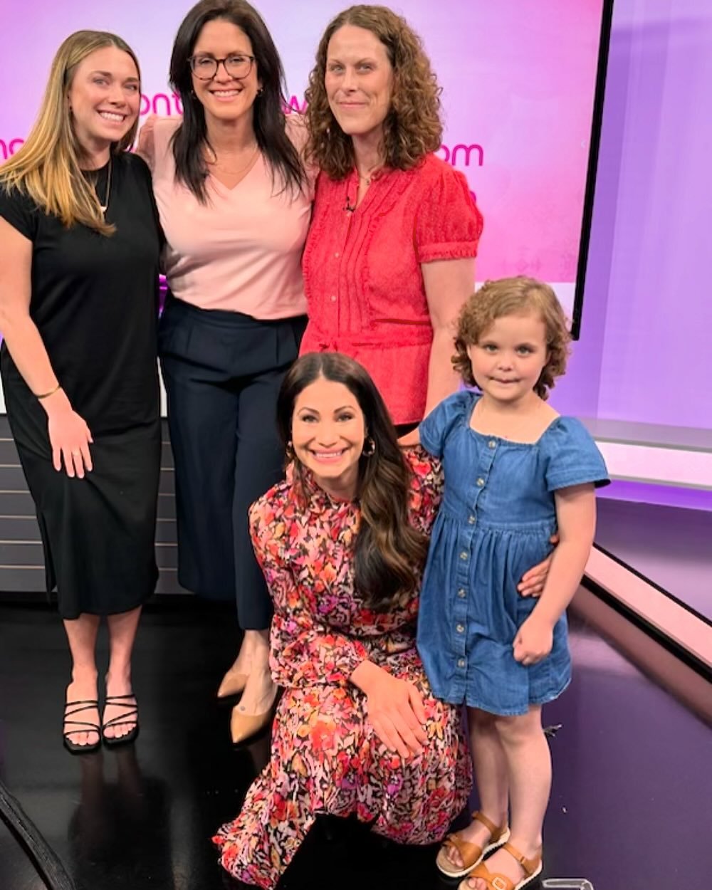 🌟 The Lightchasers 🌟 Yesterday, our incredible client Sara Morrison with @saragracephoto &amp; @nashvilleimagecompany appeared on @wkrntv &rsquo;s @localon2live show with @larissawohl to discuss the &ldquo;Portraits of Hope&rdquo; campaign, alongsi