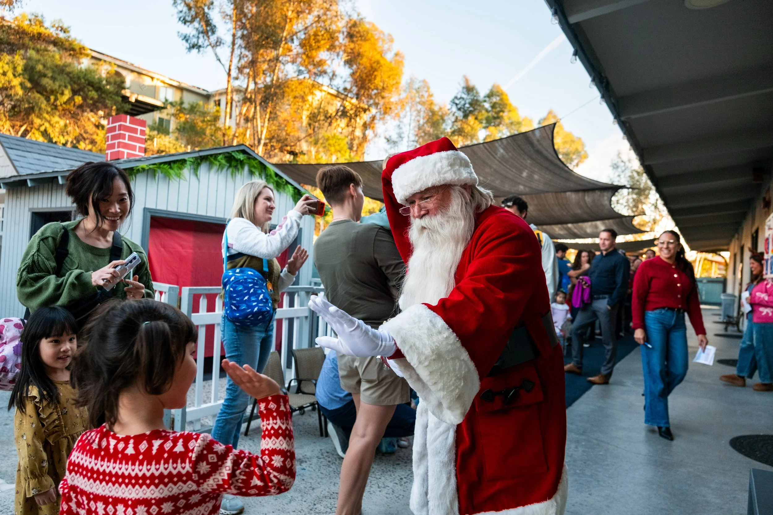 SEA santa 2025-002.jpg