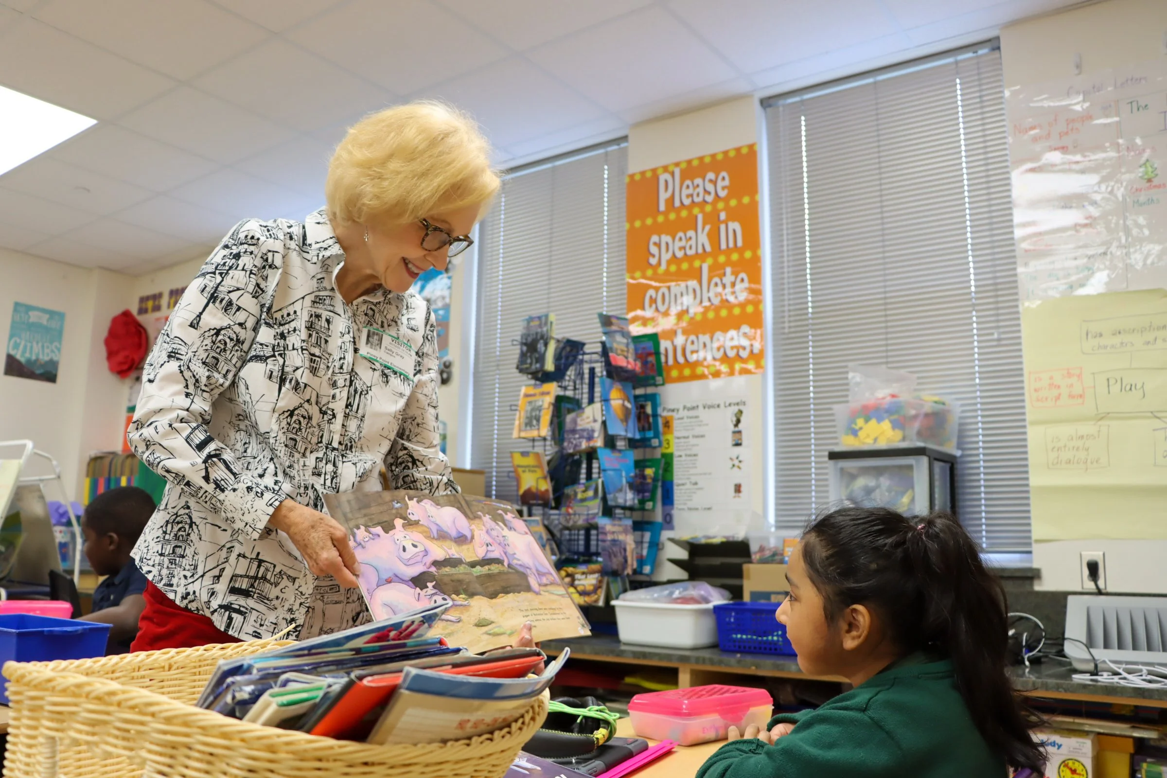 Reading Roundup — Barbara Bush Houston Literacy Foundation