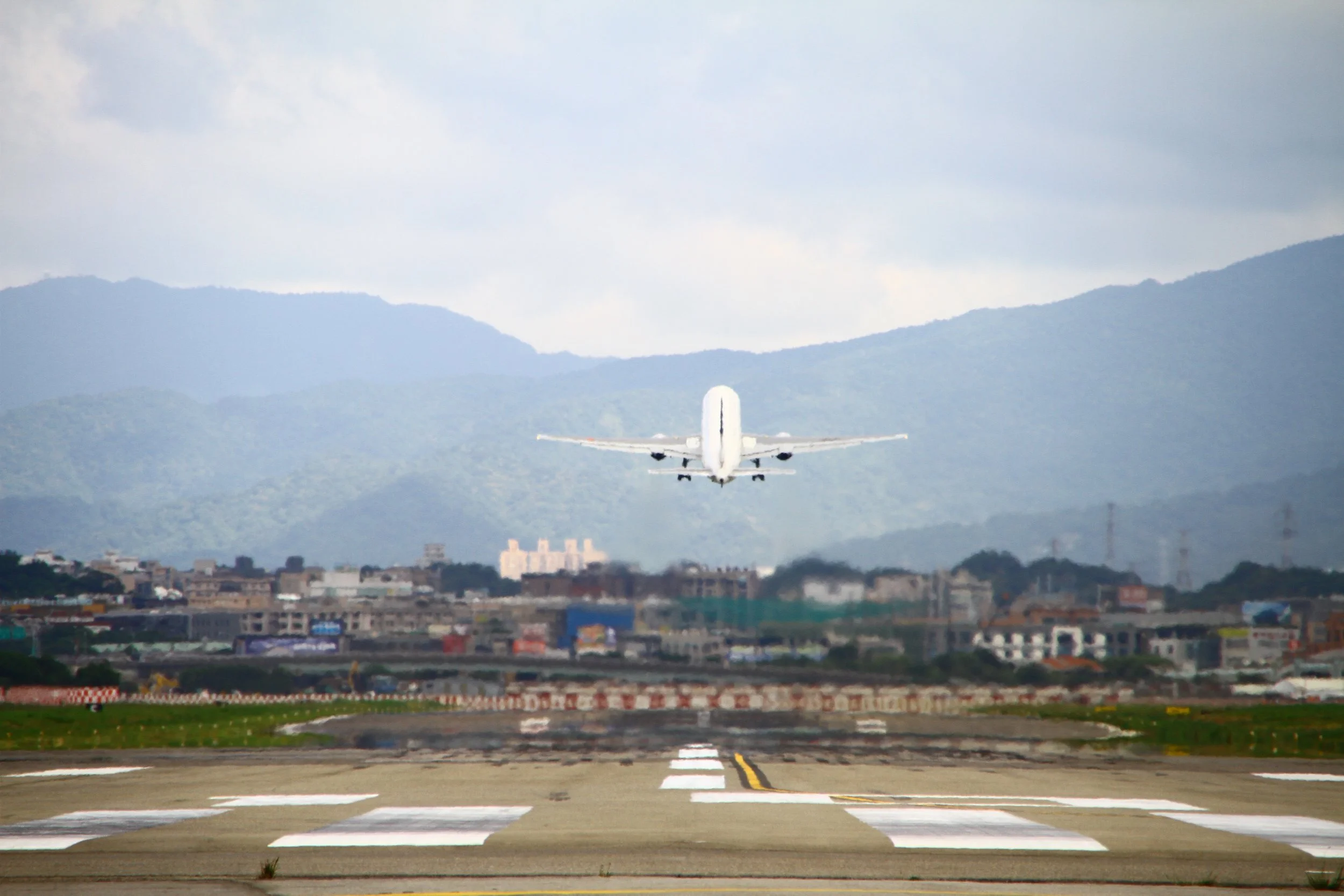 The Future of Airfare: Personalized or Predatory?