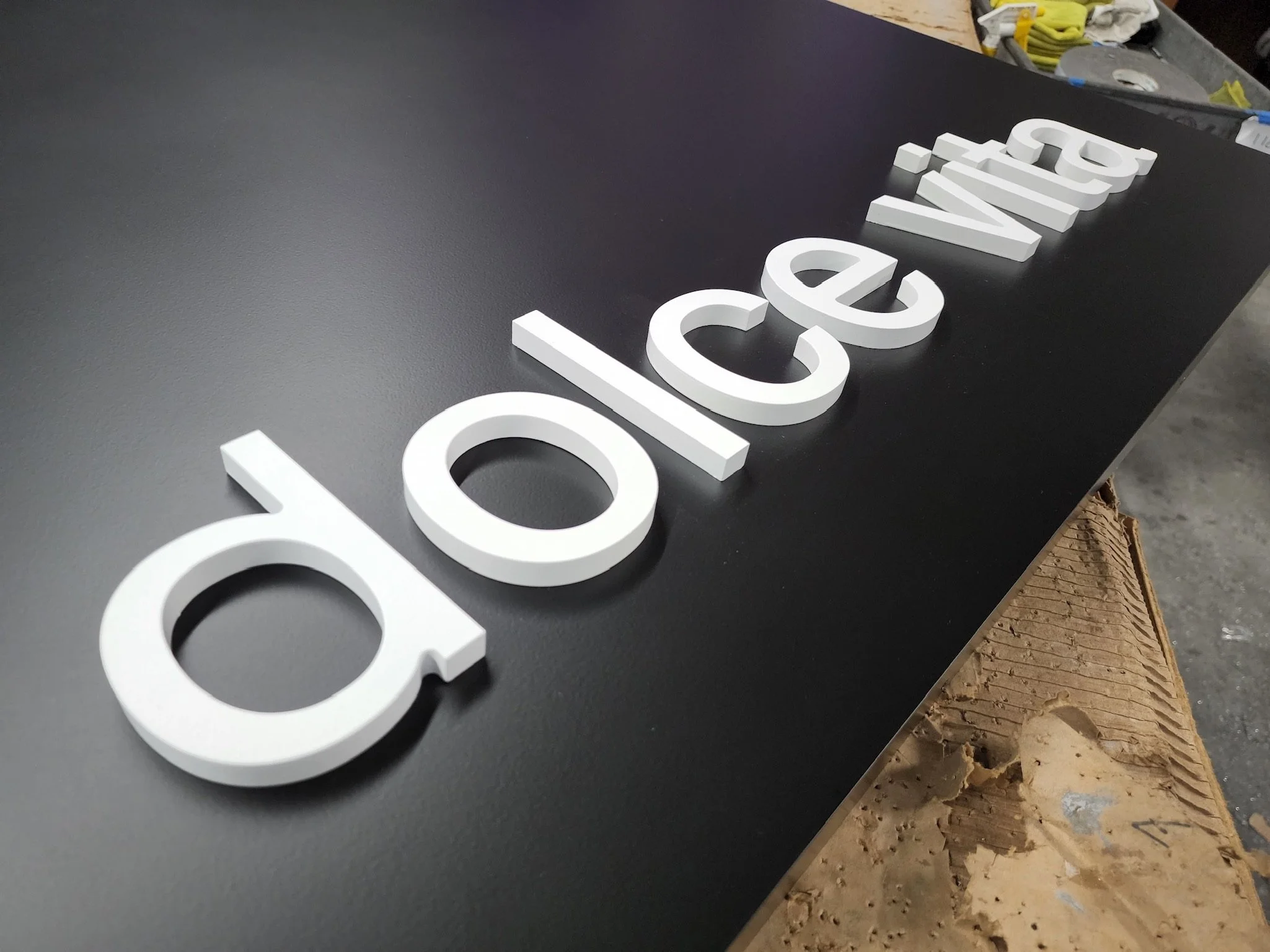 Best Materials for Outdoor Signage in Cold Weather Such as Boston & New York City.