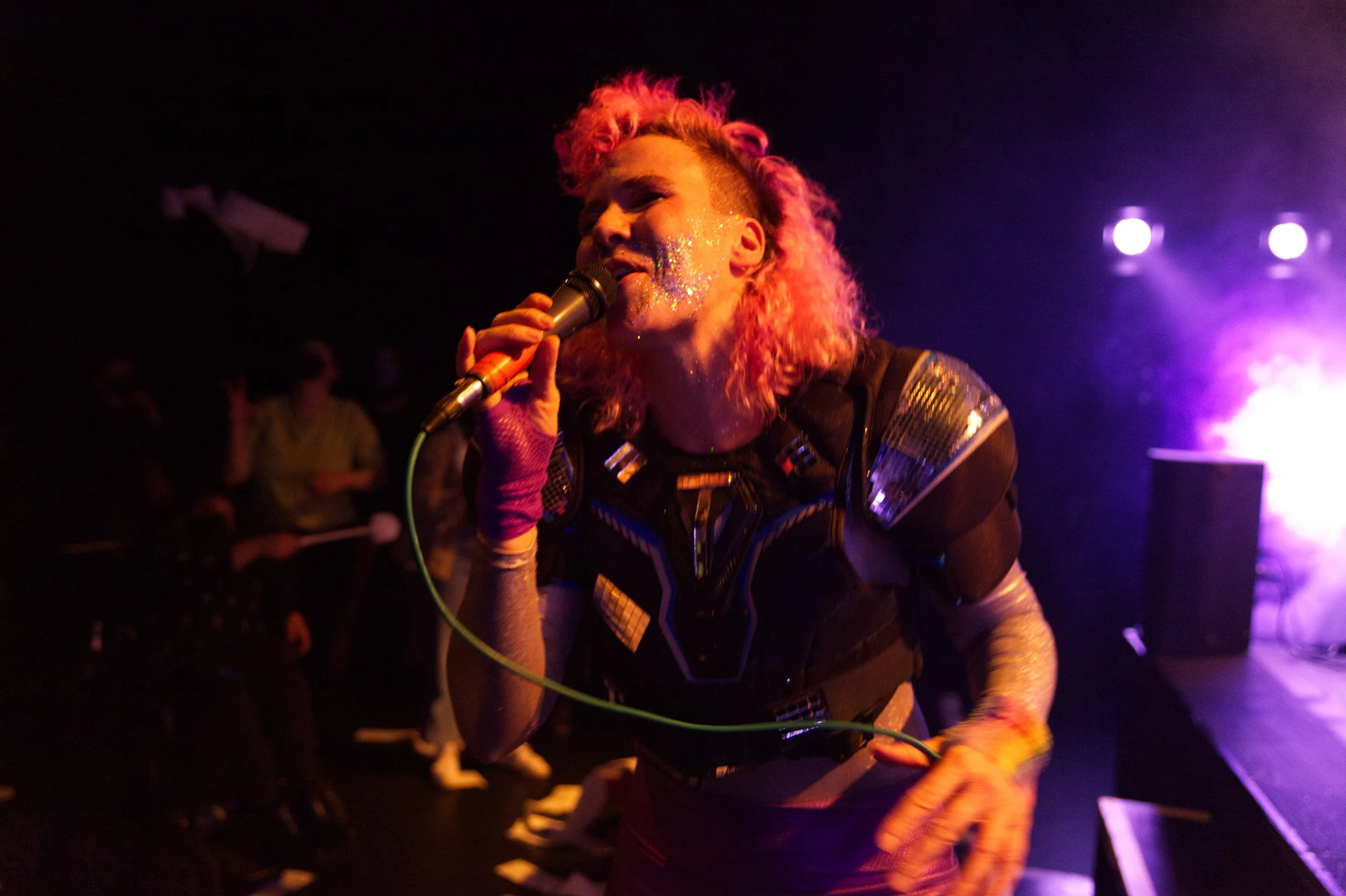 _MG_9717 Lukas Pfalzer Yes KLEIN.jpeg