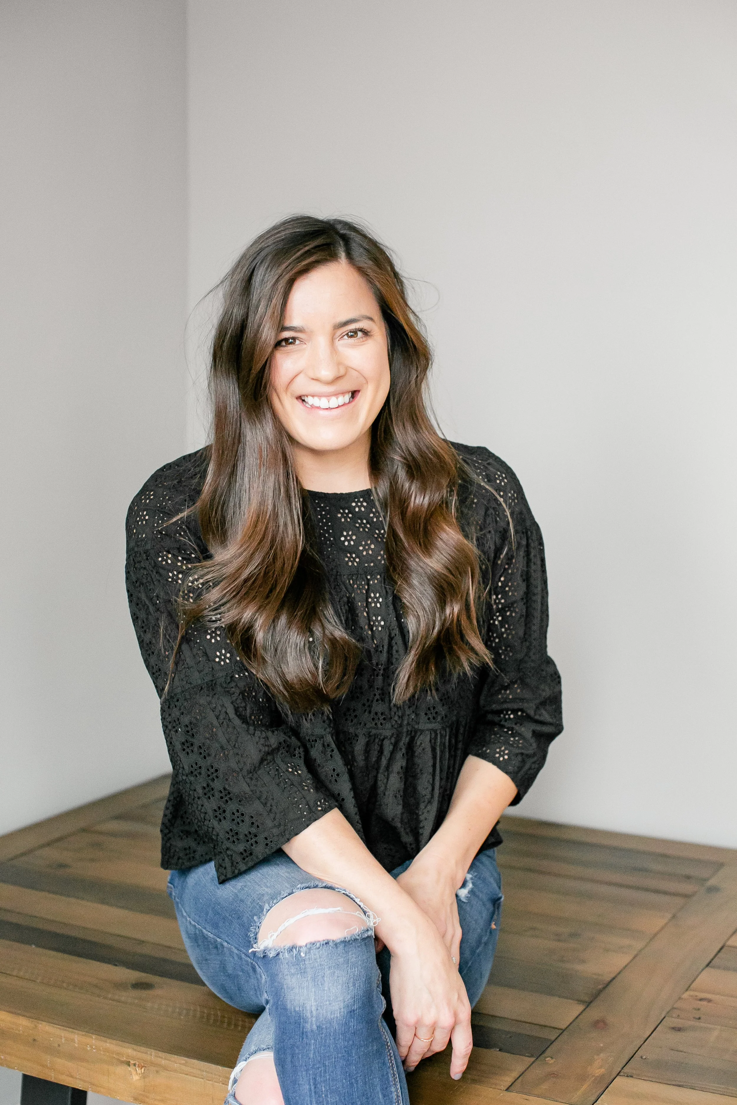 Episode 10: Untangling Motherhood: Revealing the invisible Mental Load with Amy kiefer