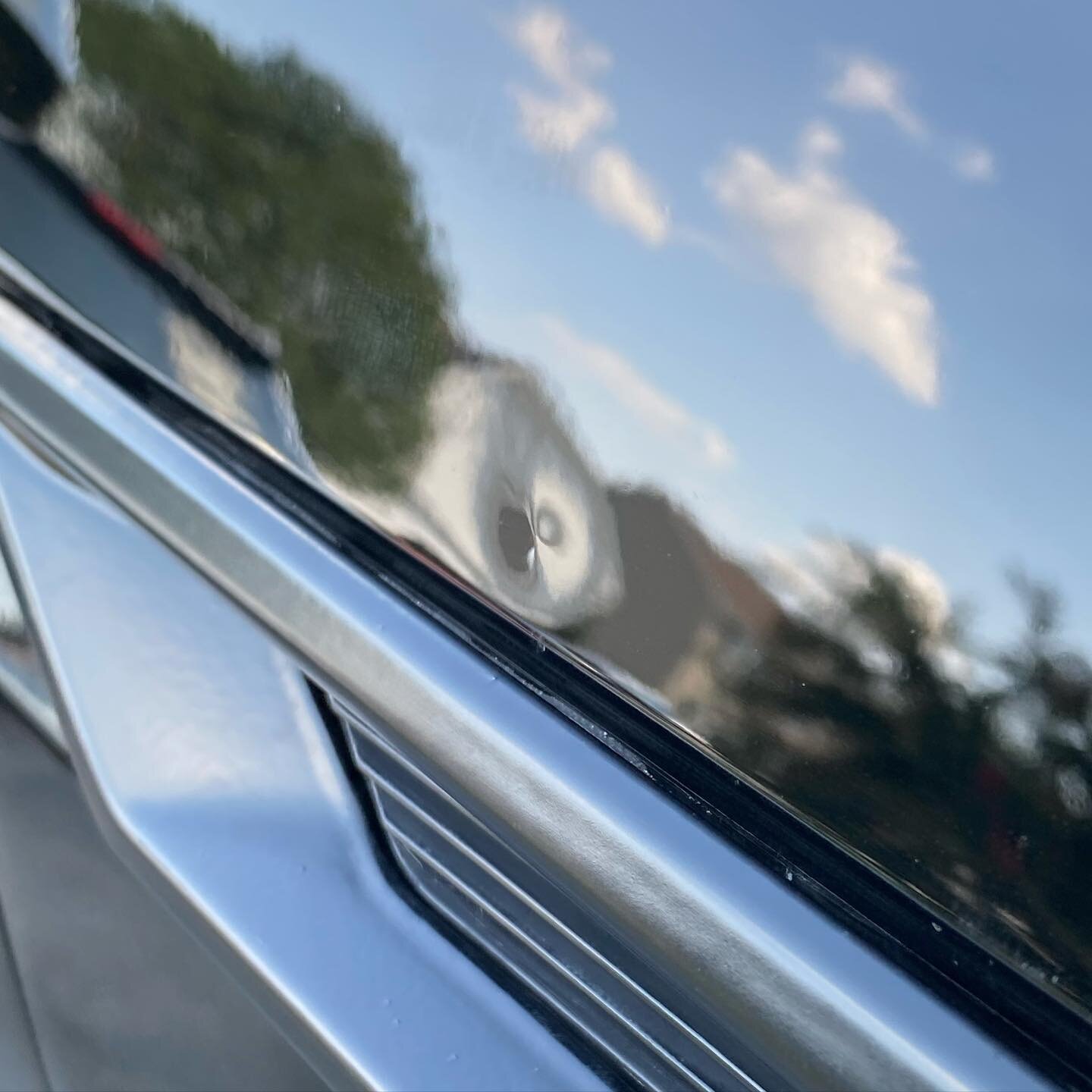 What&rsquo;s better than a supercharged V8 Cadillac? A dent free supercharged V8 Cadillac!! No more fender dent for this beauty 🙌🏼 #PDR #PaintlessDentRepair