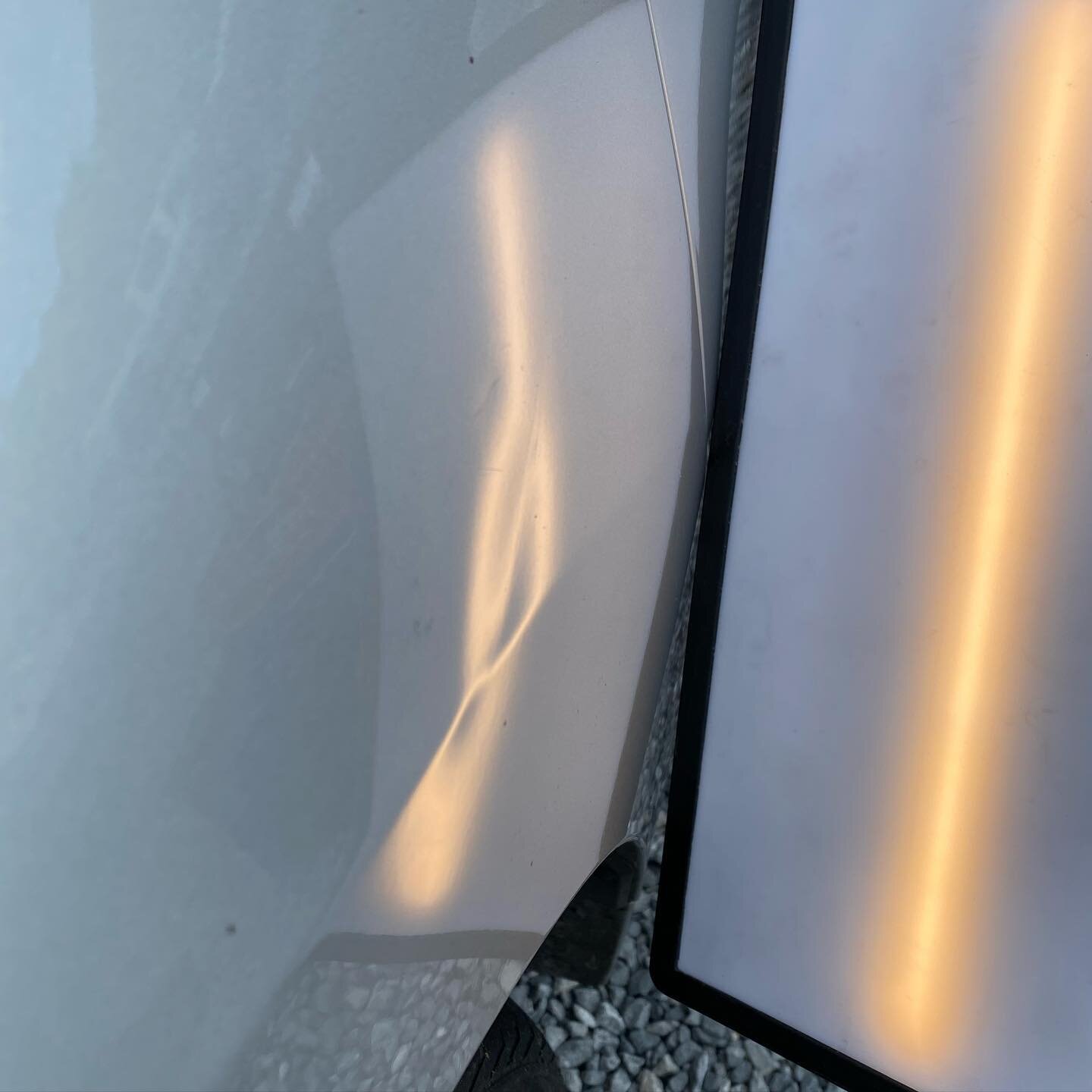 Say goodbye to this front fender bodyline dent!! #PDR #PaintlessDentRepair