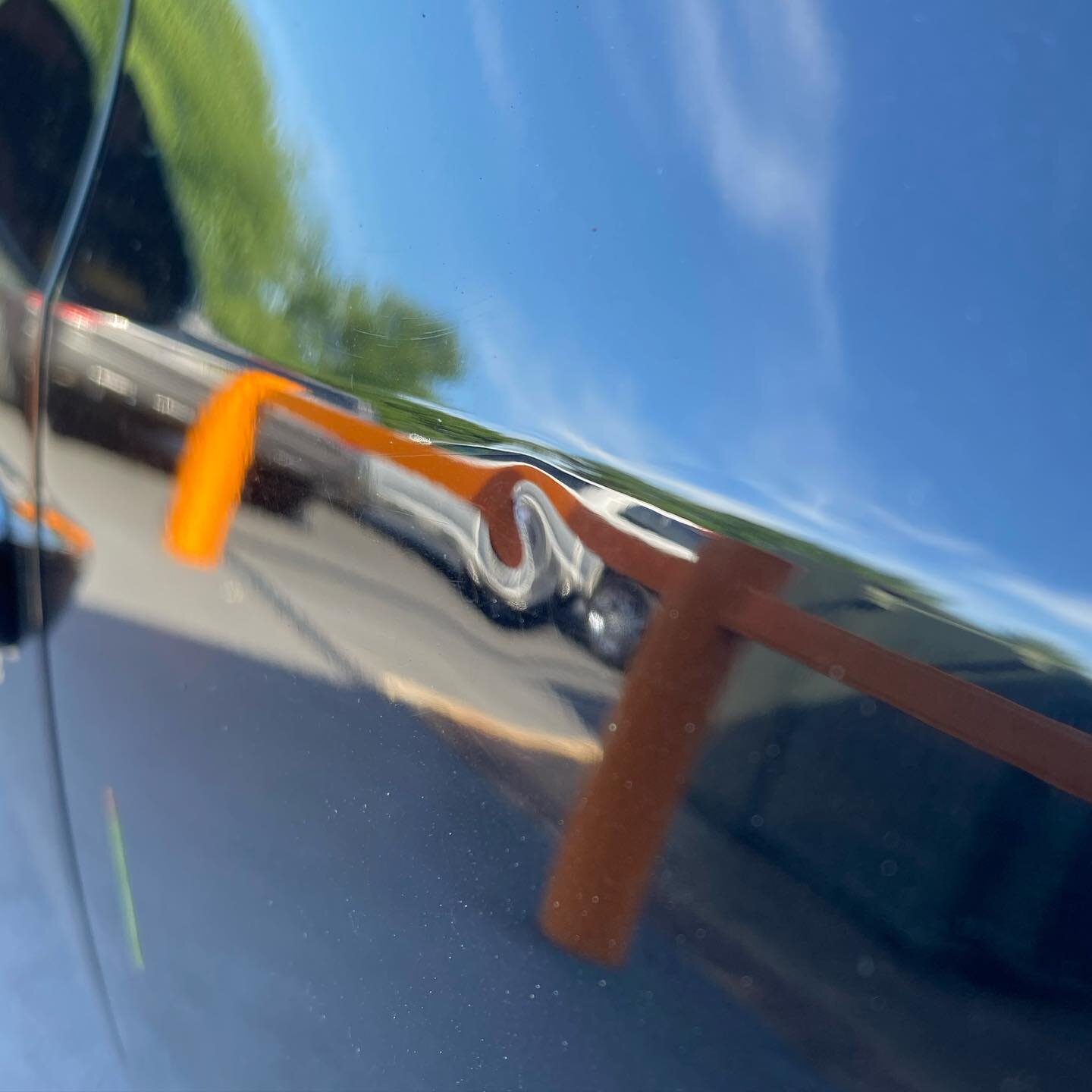 Volkswagen door ding repair, no paintwork needed 🙌🏼 #PDR #PaintlessDentRepair