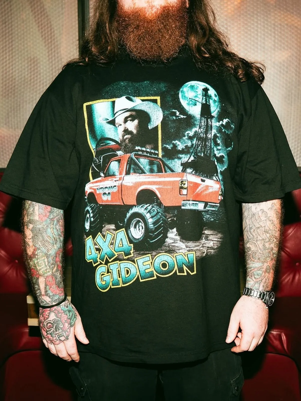 Tour merch printed for @gideonal 🤠 🛠️

✶

✶

✶

#tourmerch #bandmerch #screenprint #merch #gideon