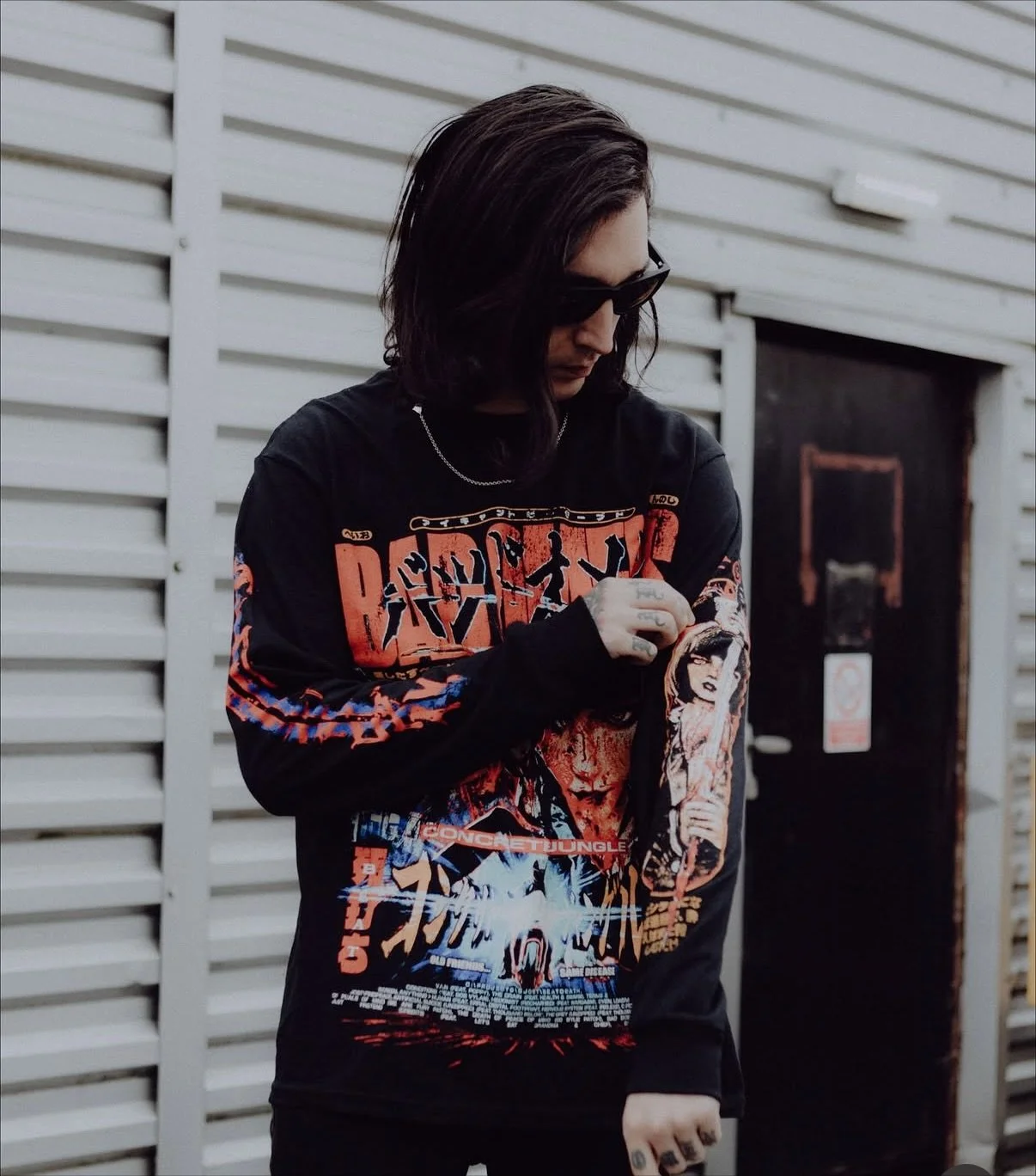 It&rsquo;s a @badomensofficial release day 😍

✶ 

✶ 

✶ 

#badomens #screenprint #merch