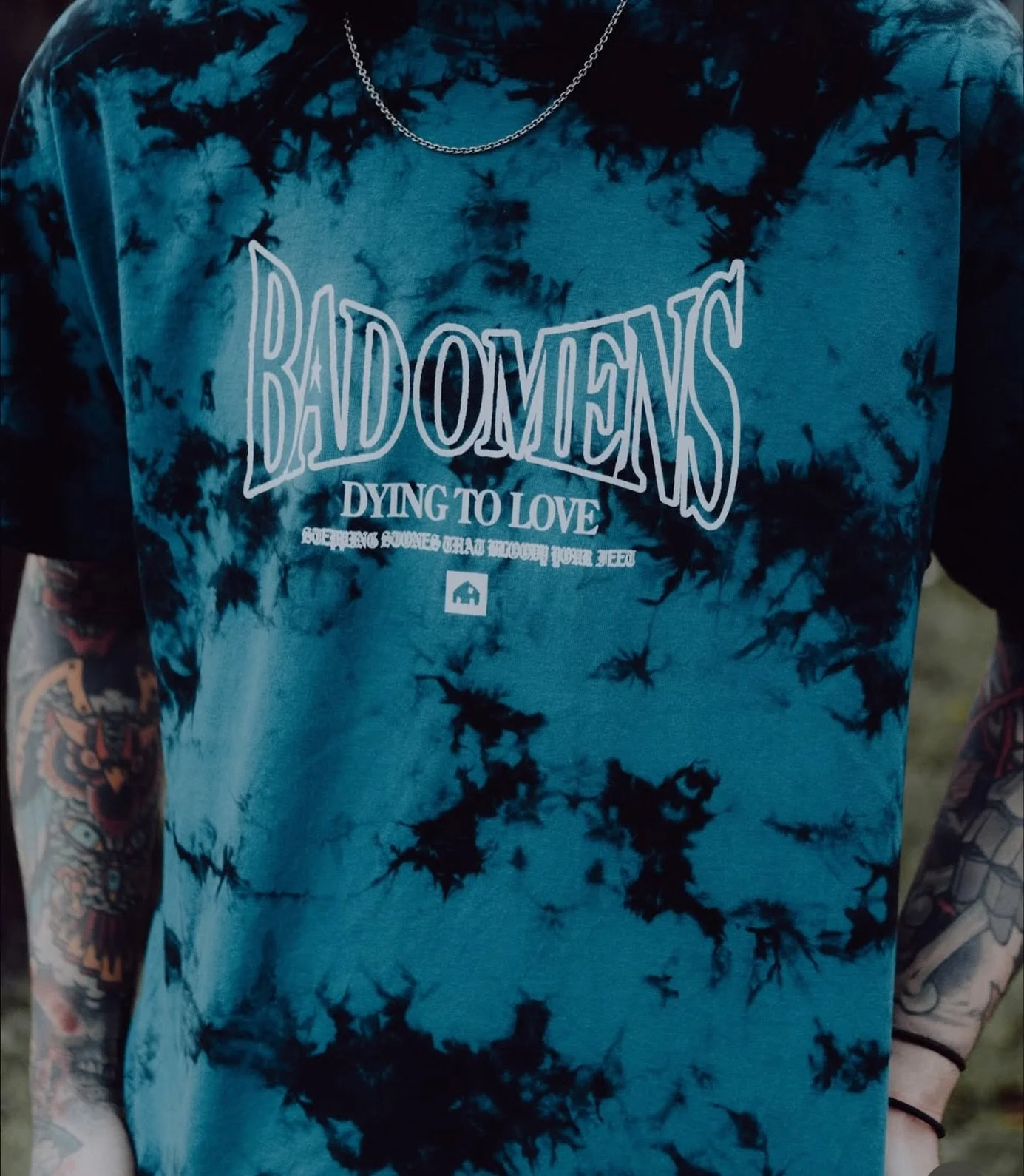 Custom dyed tee screen printed for @badomensofficial 

✶ 

✶ 

✶ 

#badomens #screenprint #bandmerch