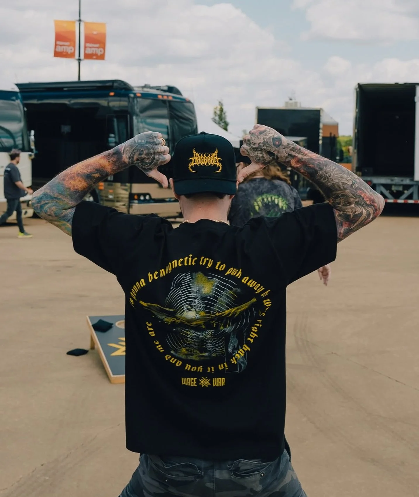 Throwback tees and hats for @wagewar 

✶ 

✶ 

✶ 

#wagewar #bamdmerch #screenprint #embroidery #merch