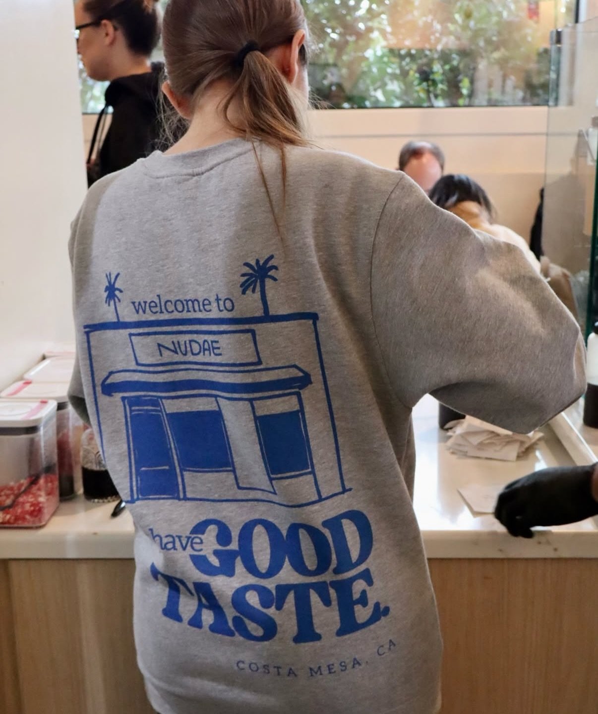 Crewnecks printed for @nudaecoffee 

✶ 

✶ 

✶ 

#screenprint #merch #orangecounty #coffee