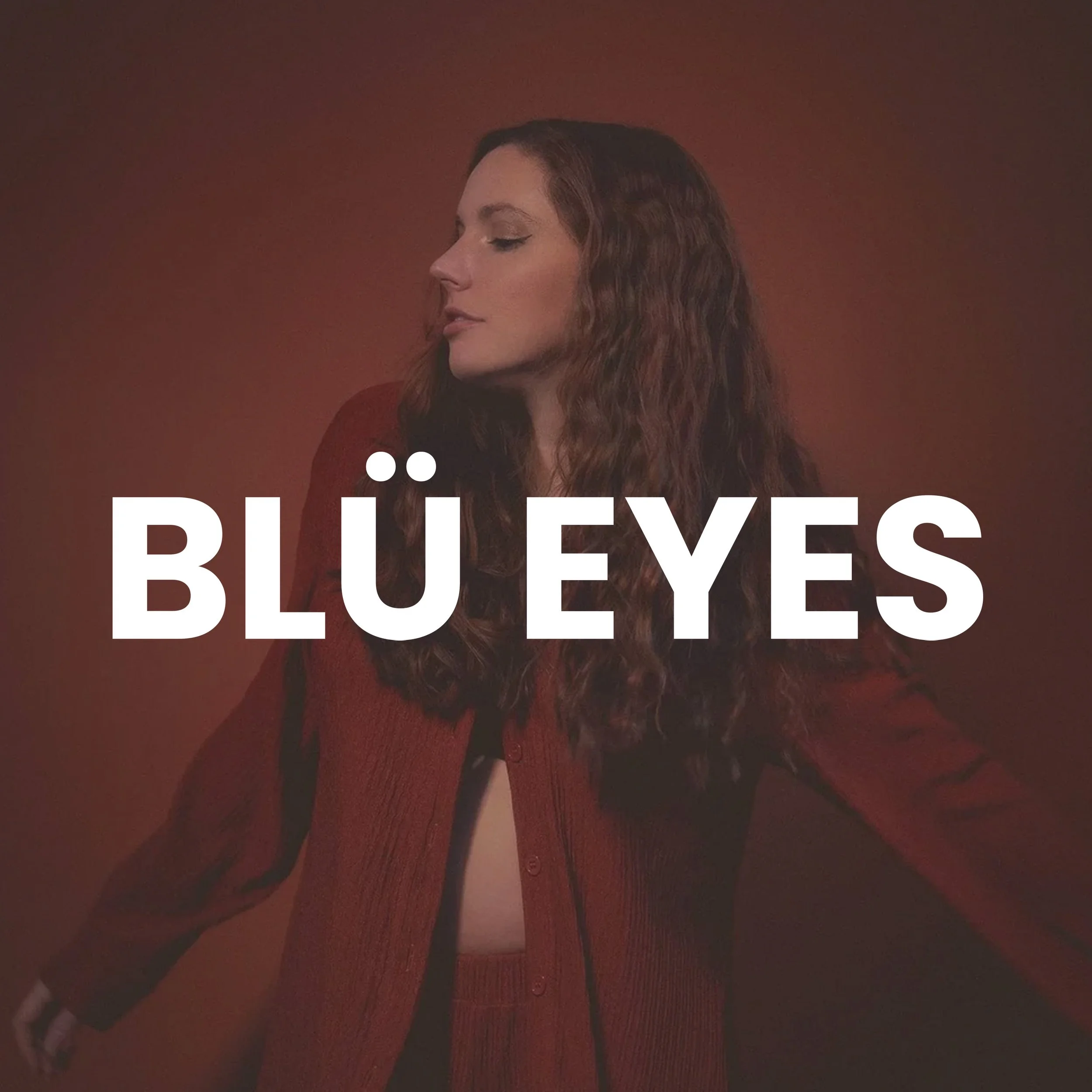 BLU EYES.jpg