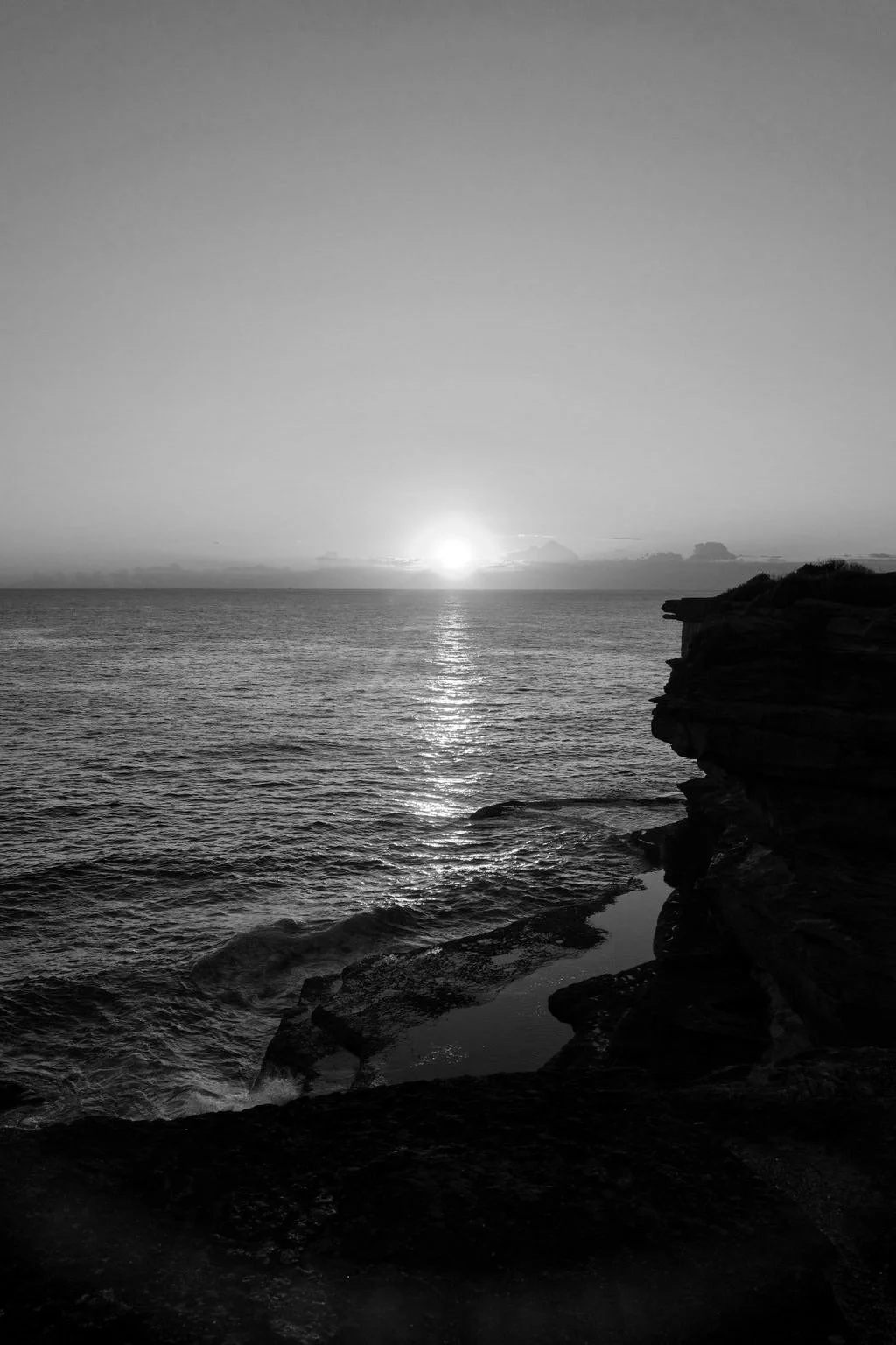 | SACRED TRANSITION | Astrology interpretation + holistic health consult (Online)