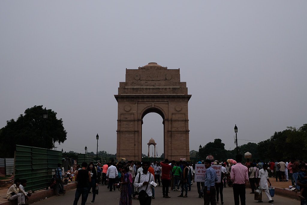 India Gate, and the hordes