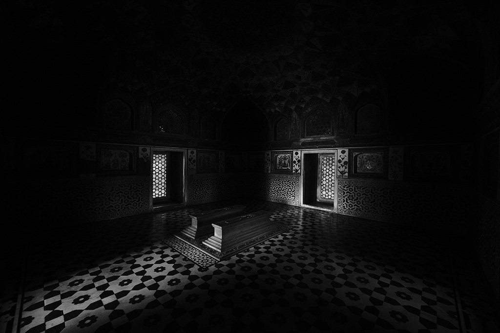 The main tomb, The Baby Taj