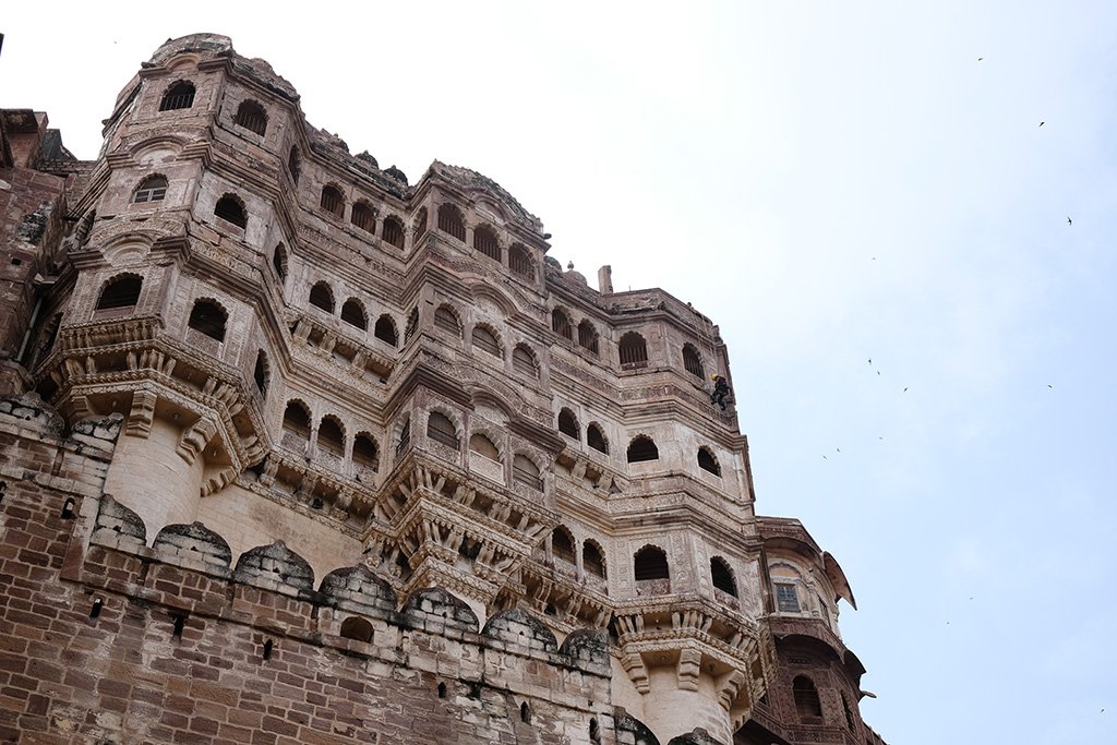 the Palace itself towering above the fort entry