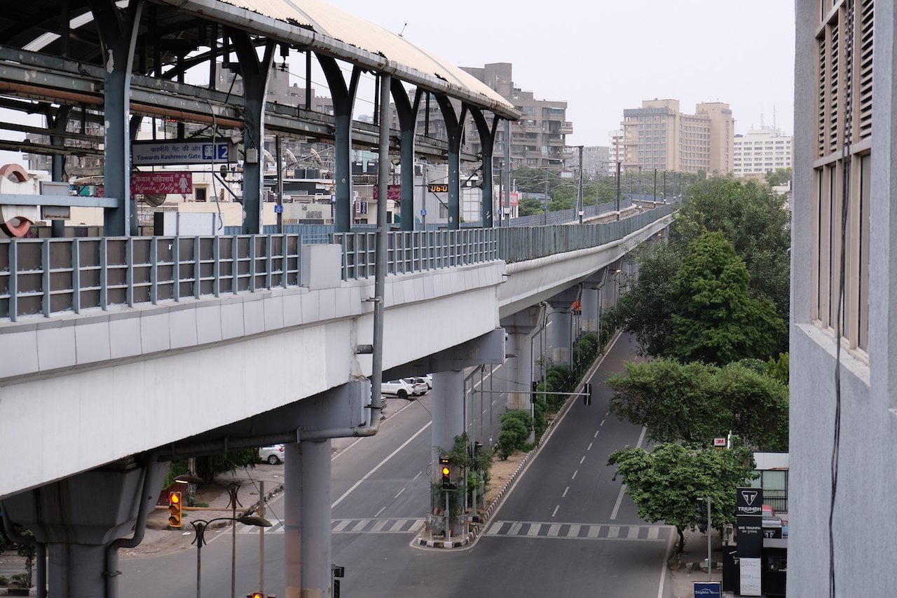 Elevated track at Kailash Colony