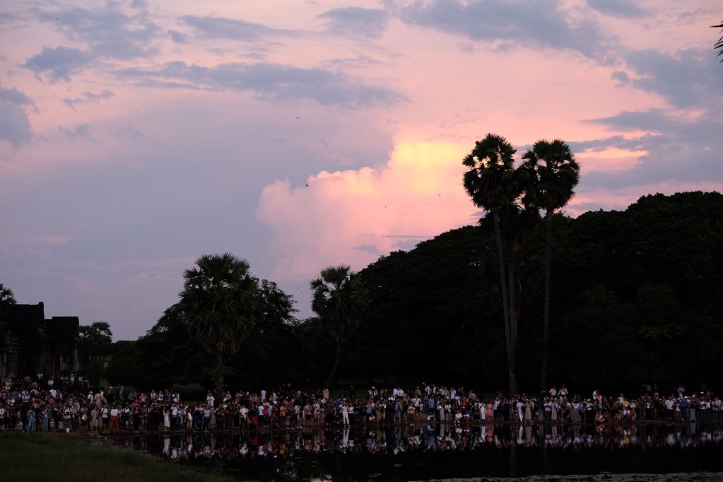 Day 2: Angkor Wat, crowds at the North Reflecting Pool
