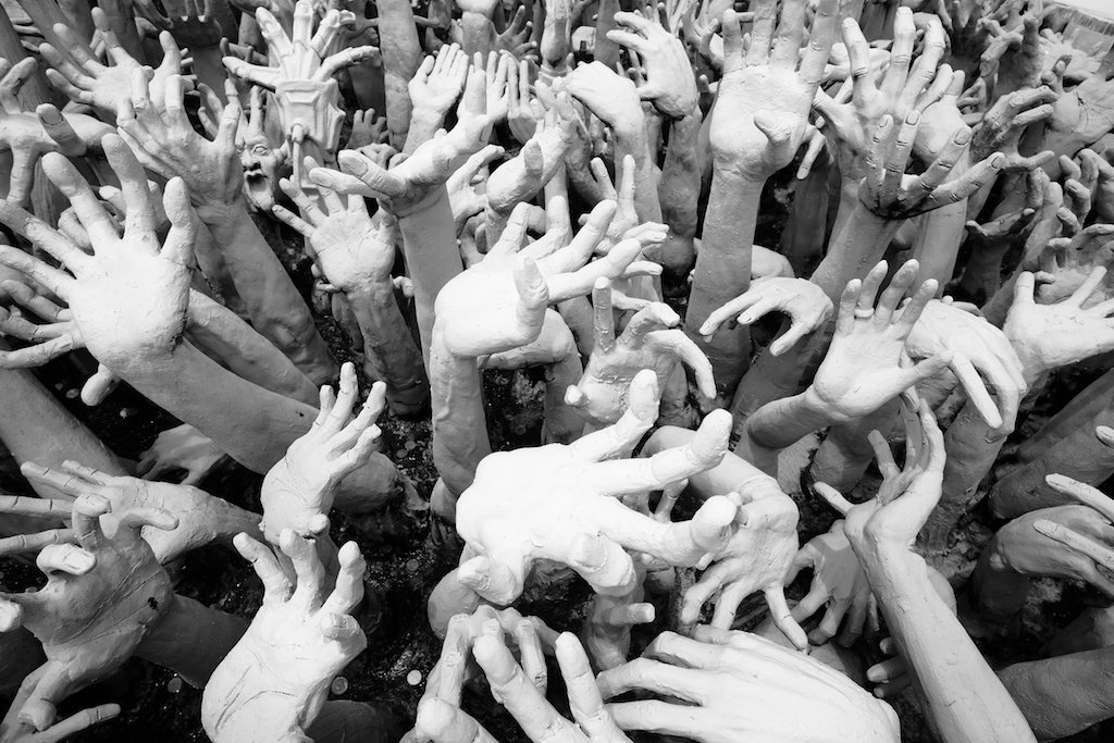 Hands in black and white, The White Temple