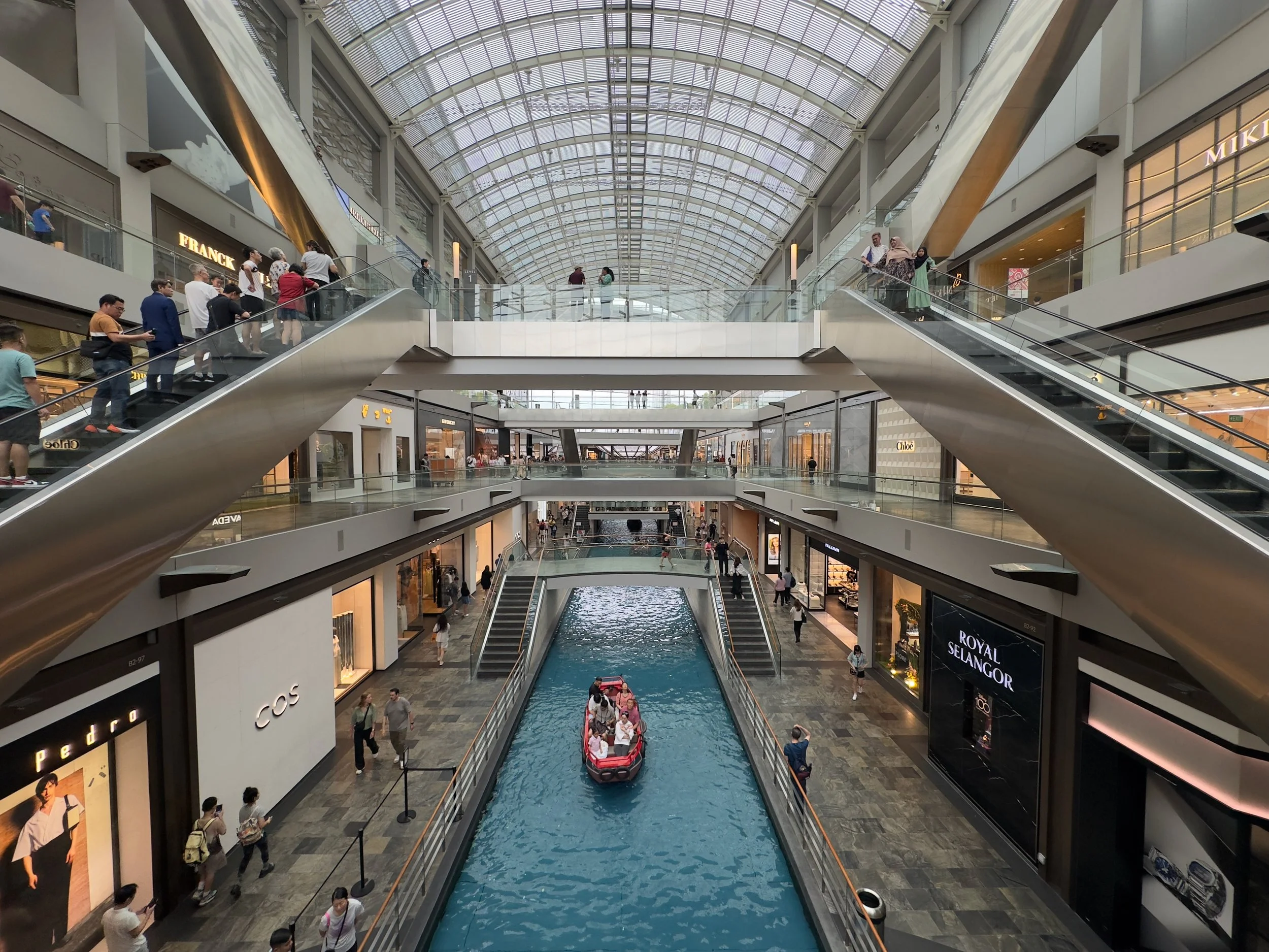 Gondolas, Marina Bay Mall