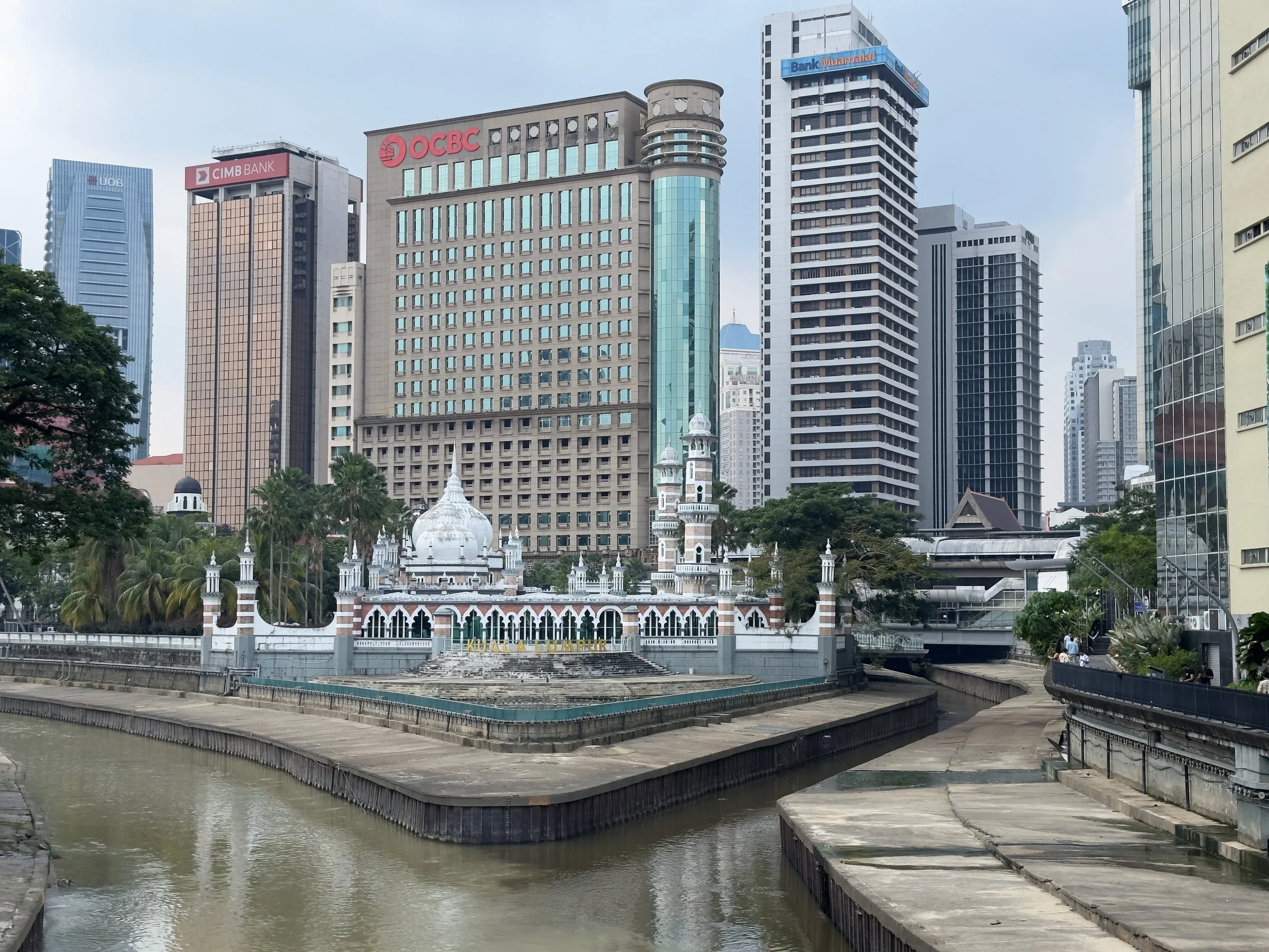 Sultan Abdul Samad Jamek mosque and River of Life ( Klang River )