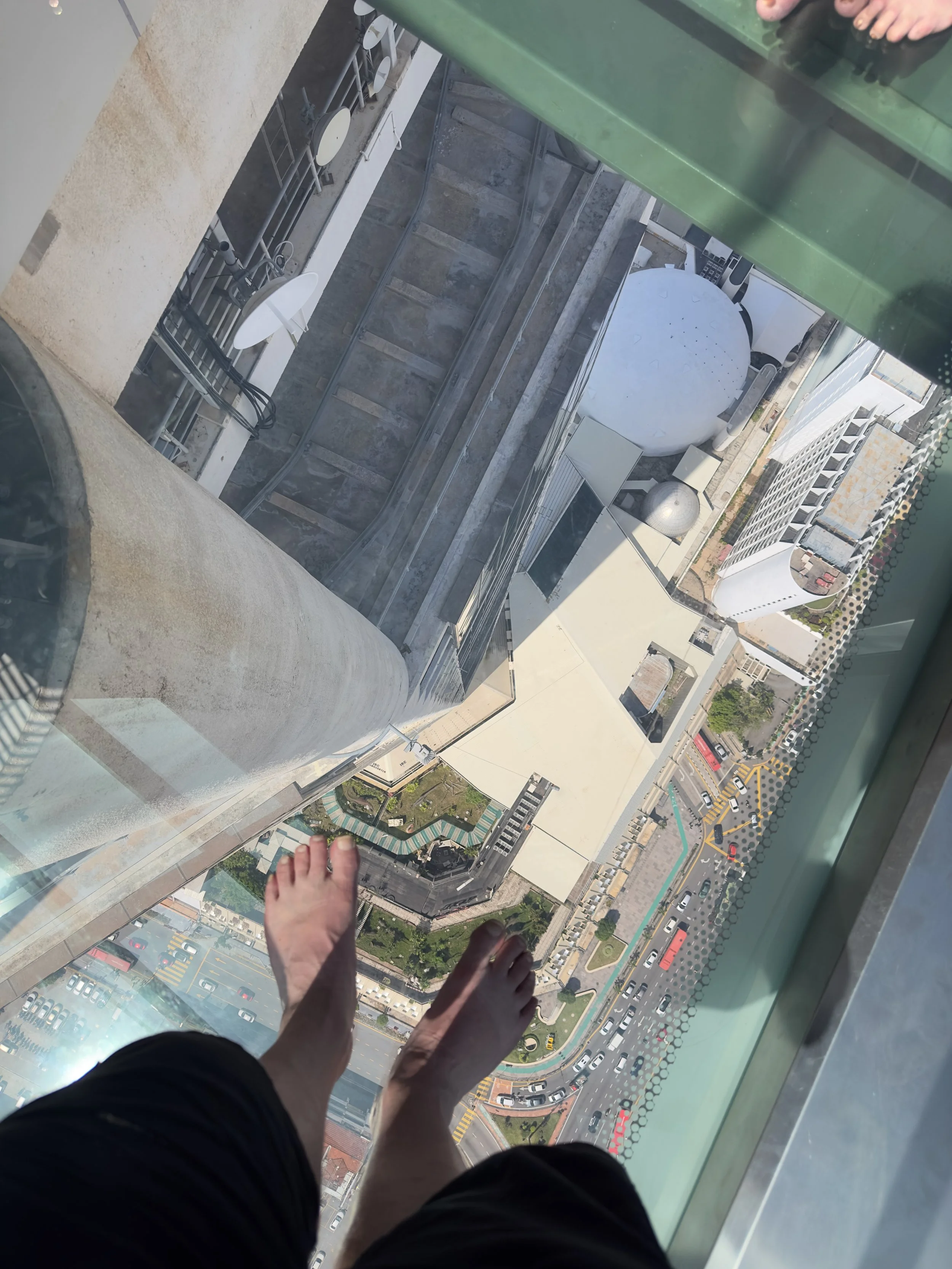 86th Floor glass floor, Komtar Tower