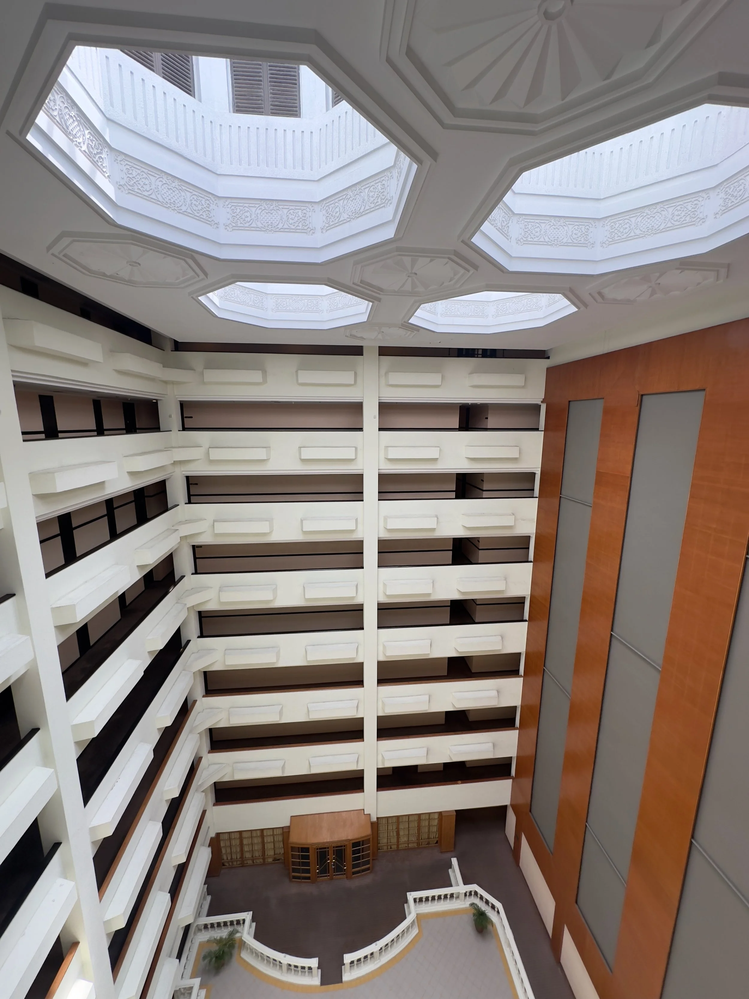 Hotel Atrium, Bayview Hotel