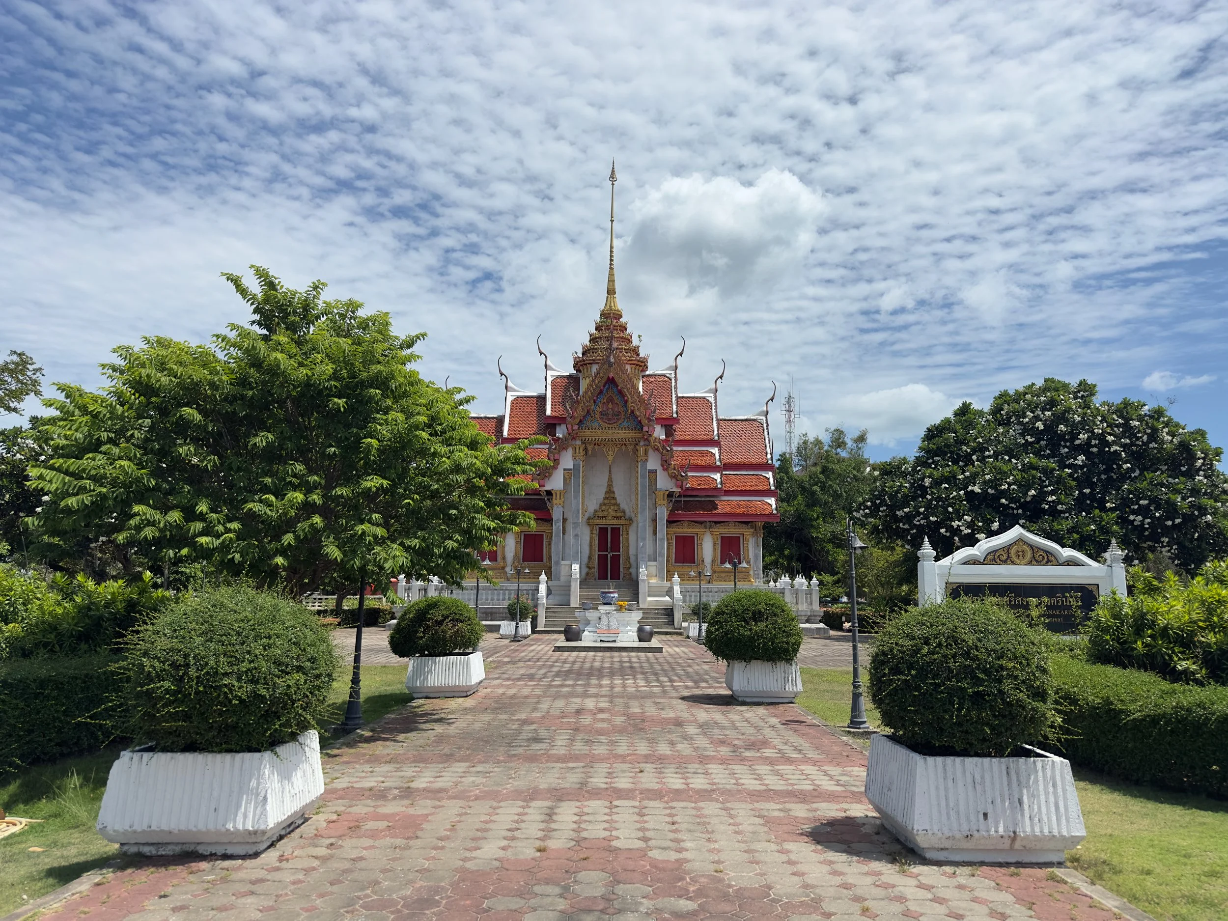 Phraphuttha Si Songkhlanakarin temple, Songkla