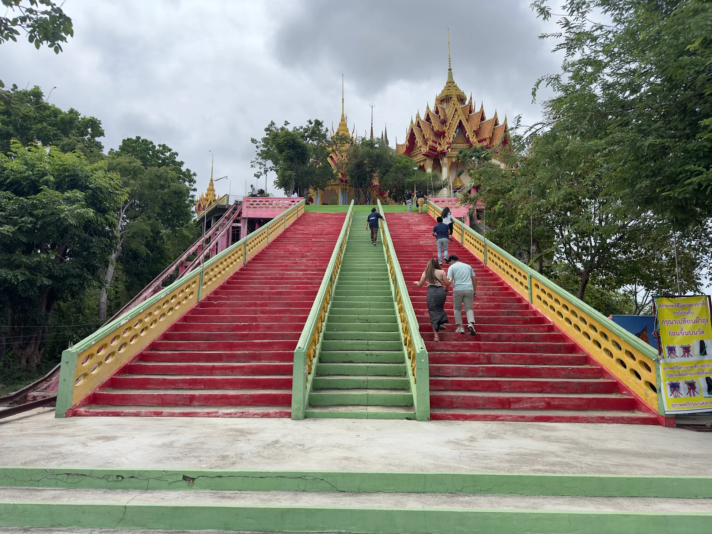 Heading up to the Tiger Cave Temple ( the short way )