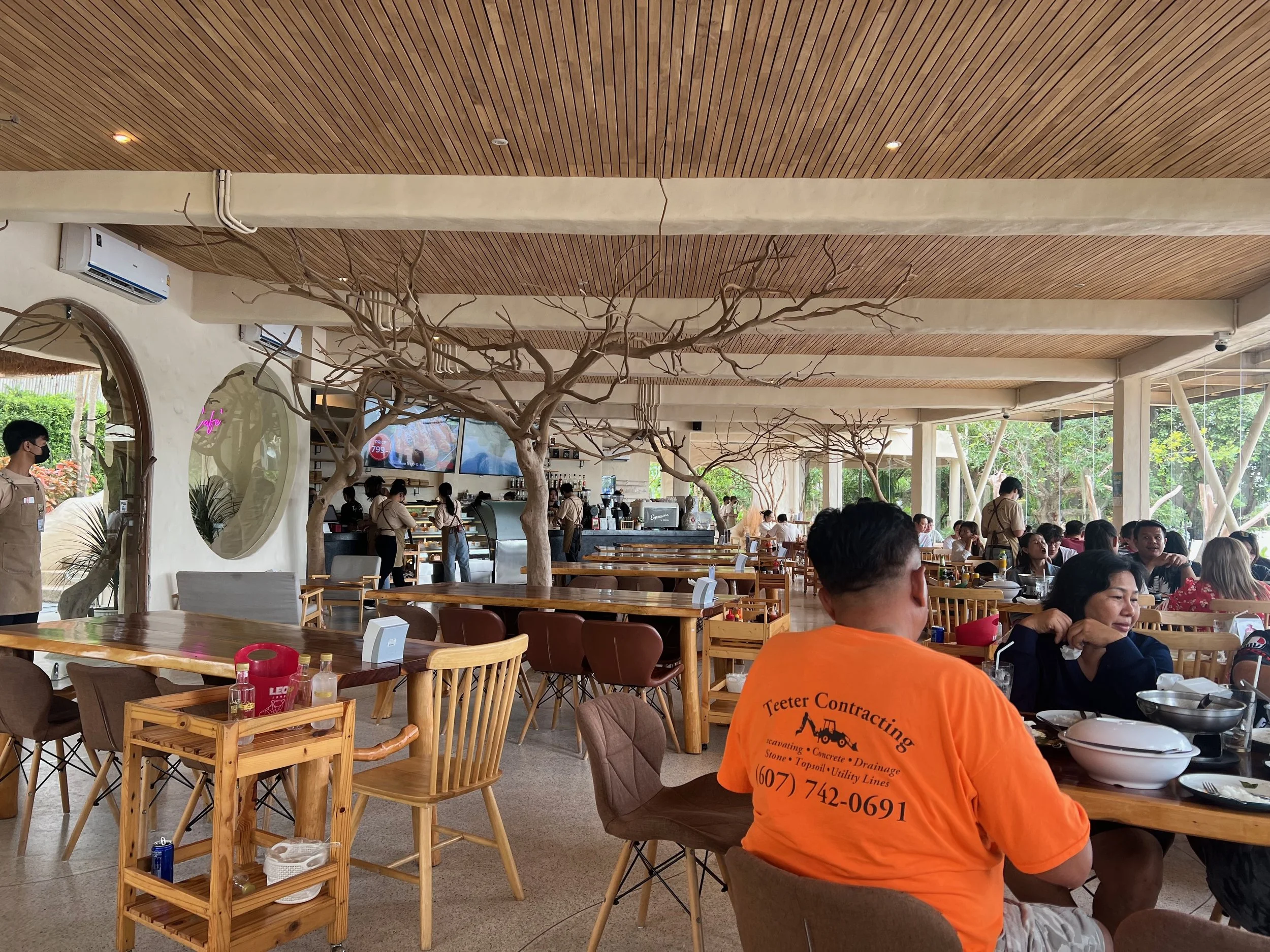 Tongkan Cafe