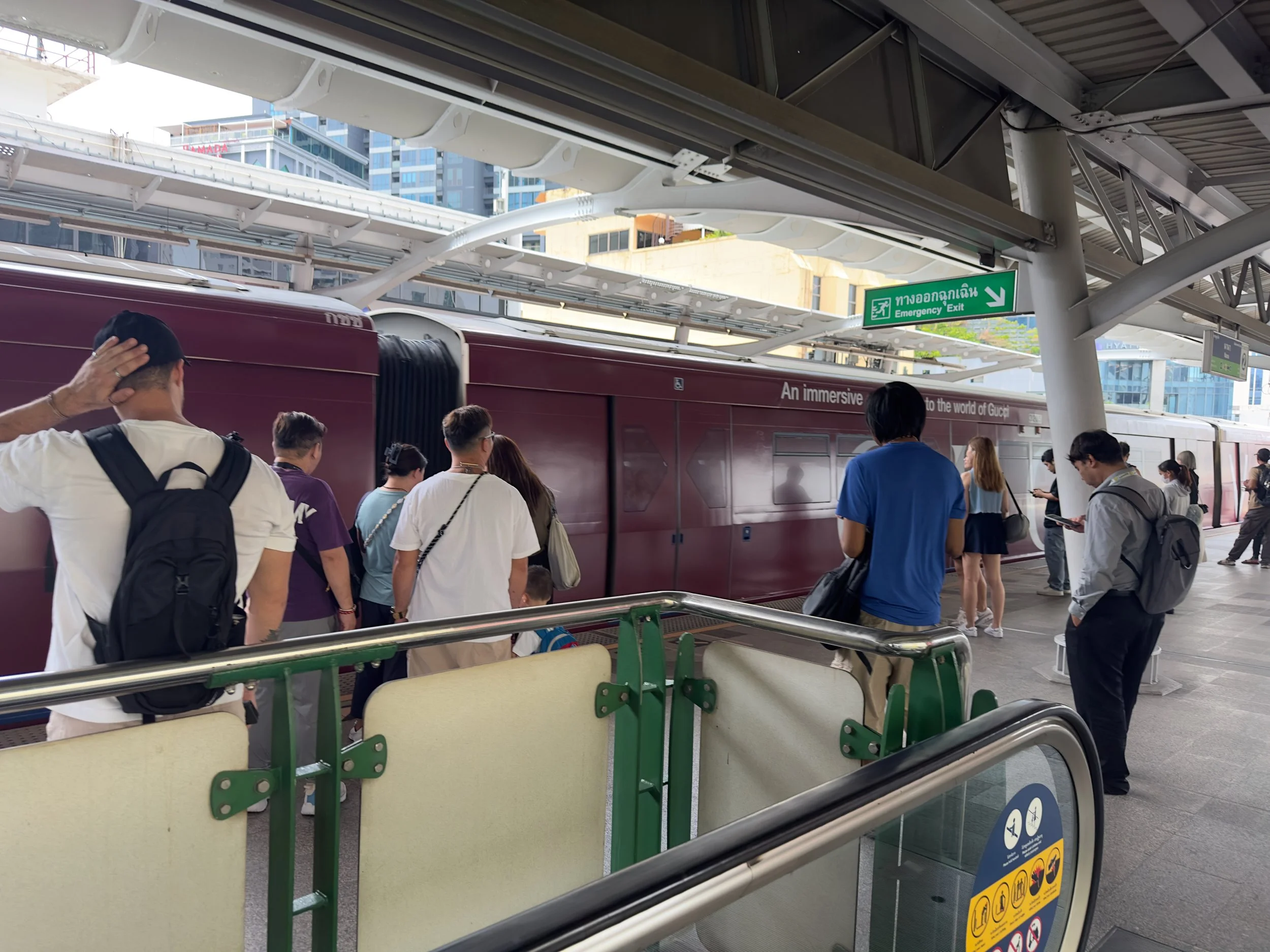 Nana BTS Station
