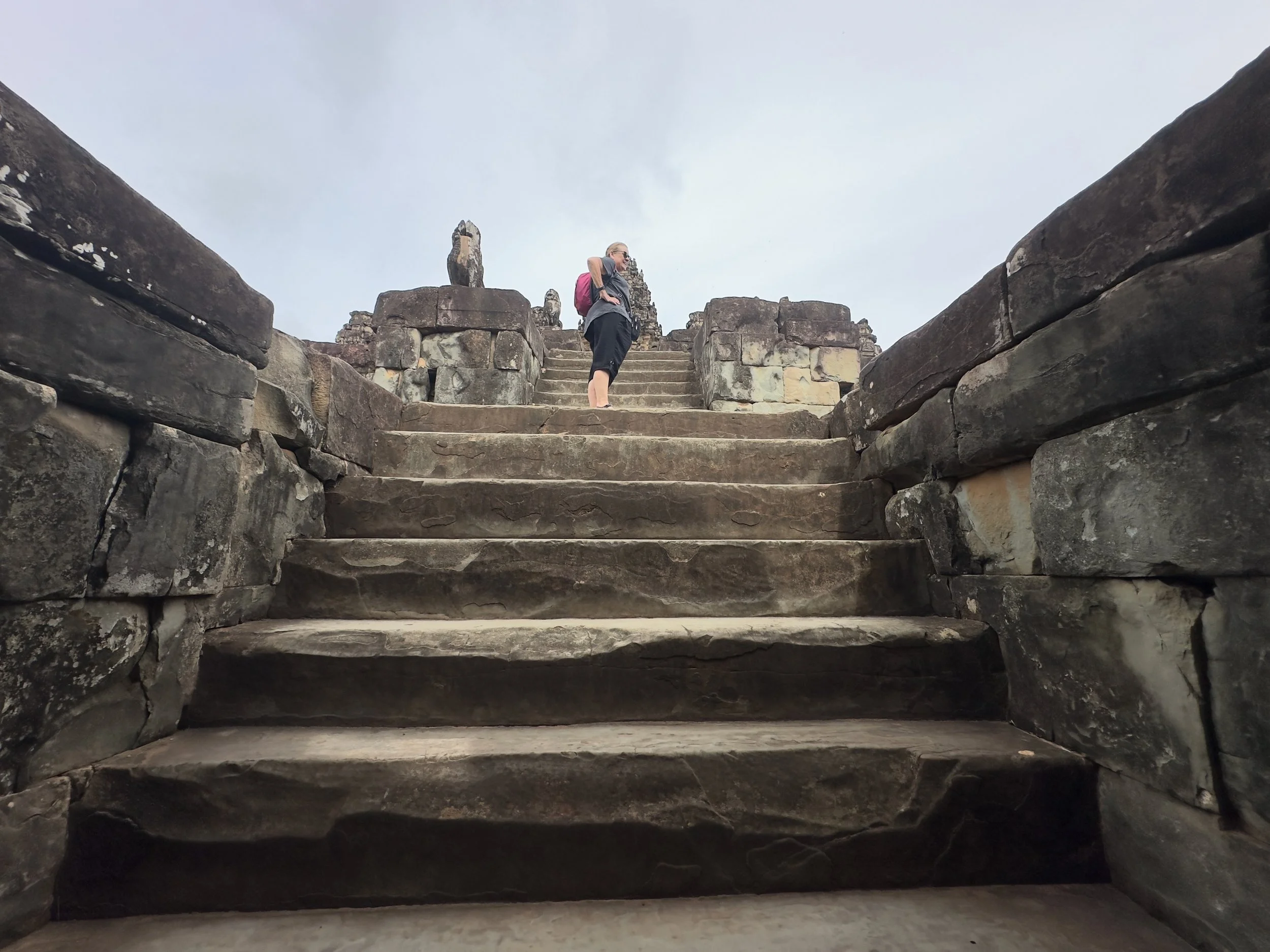 Stepping up, Bakong Temple