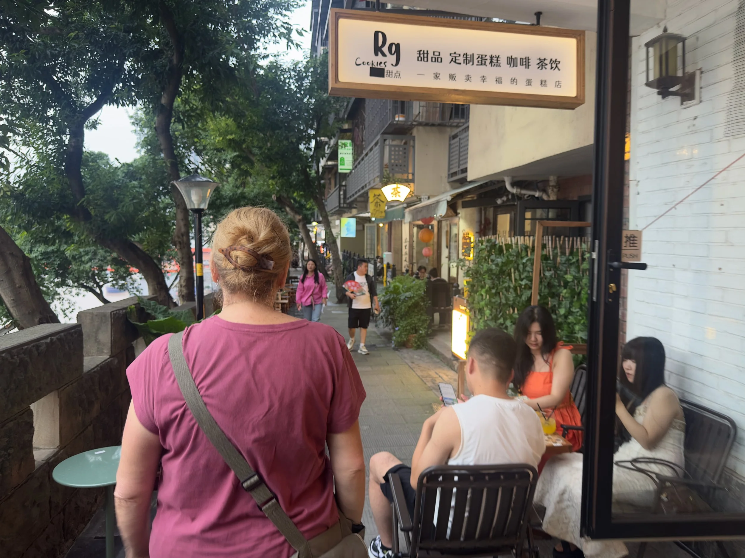 Clifftop cafes/restaurants