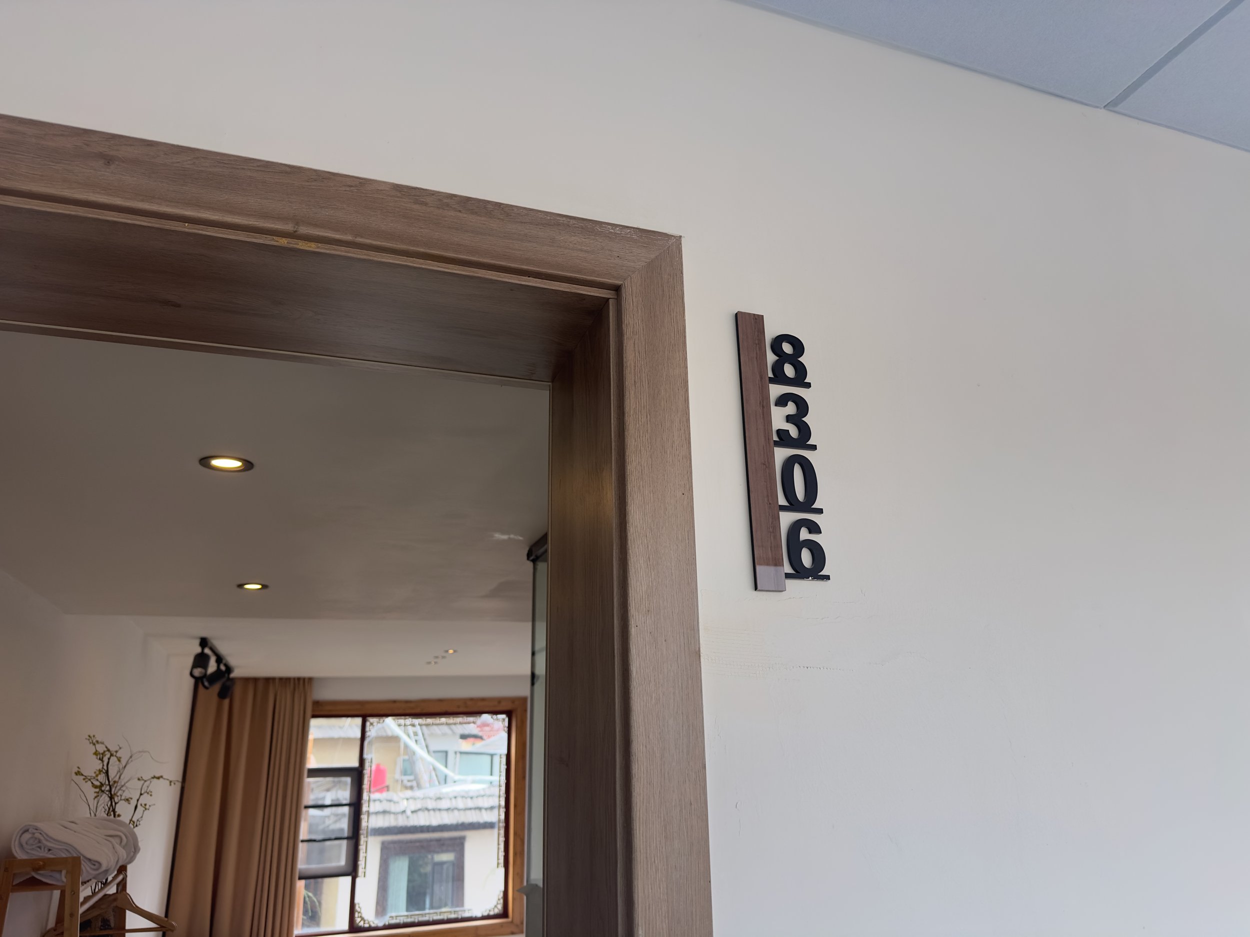 Room 8306, Jinwushe Hotel