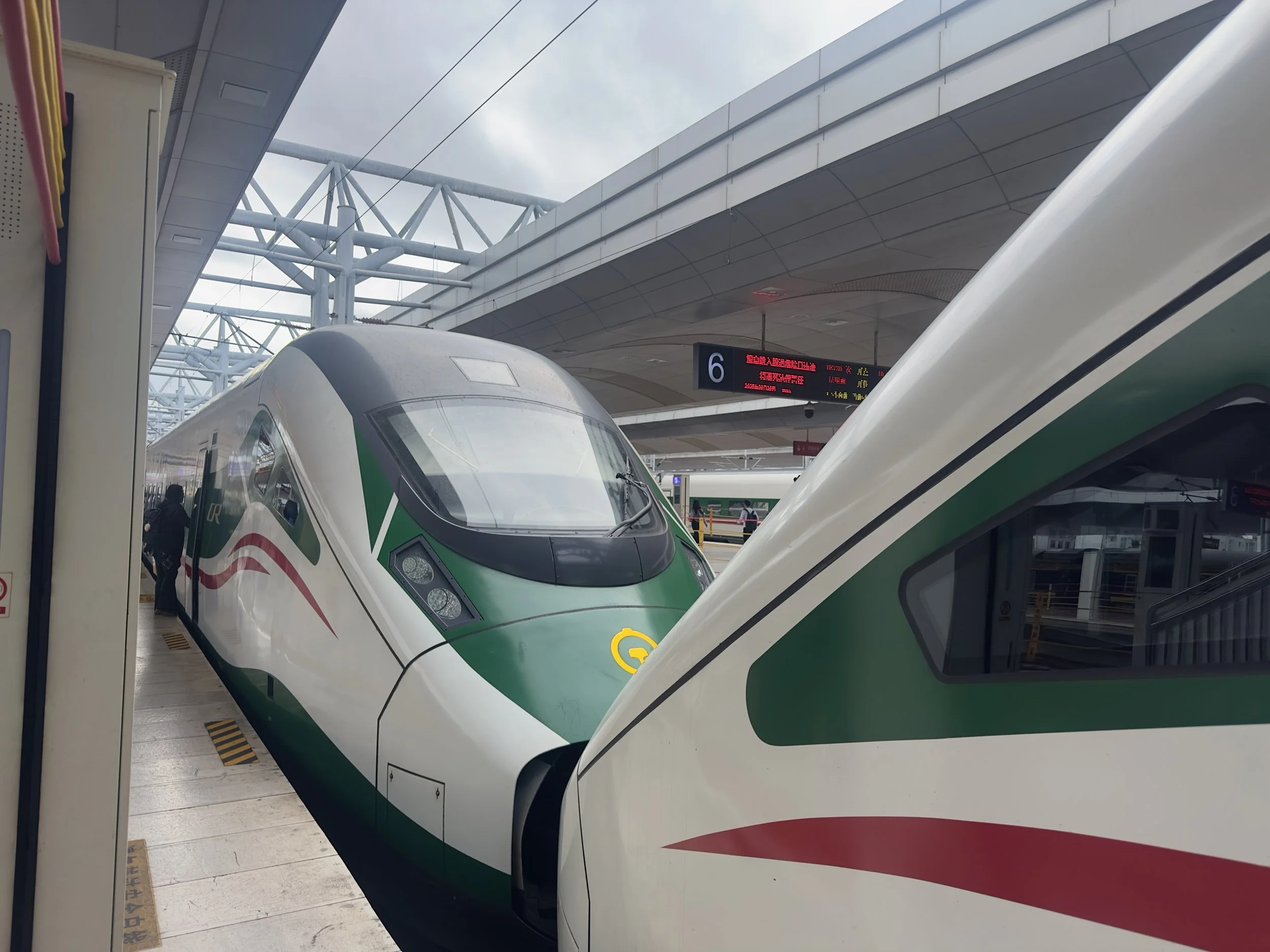 C86 train, Kunming Station