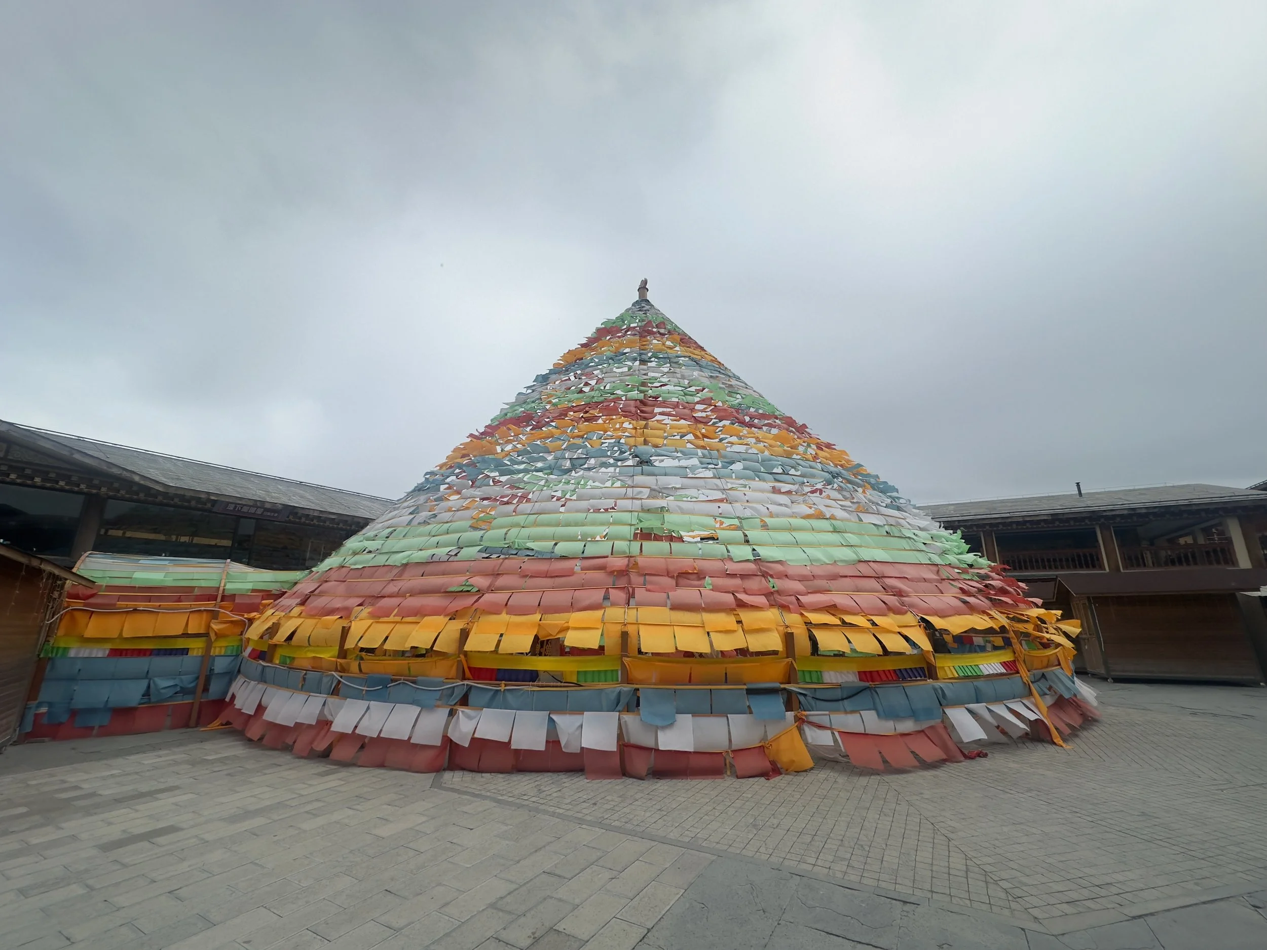 Prayer Flag Pyramid, Dukezong Ancient town