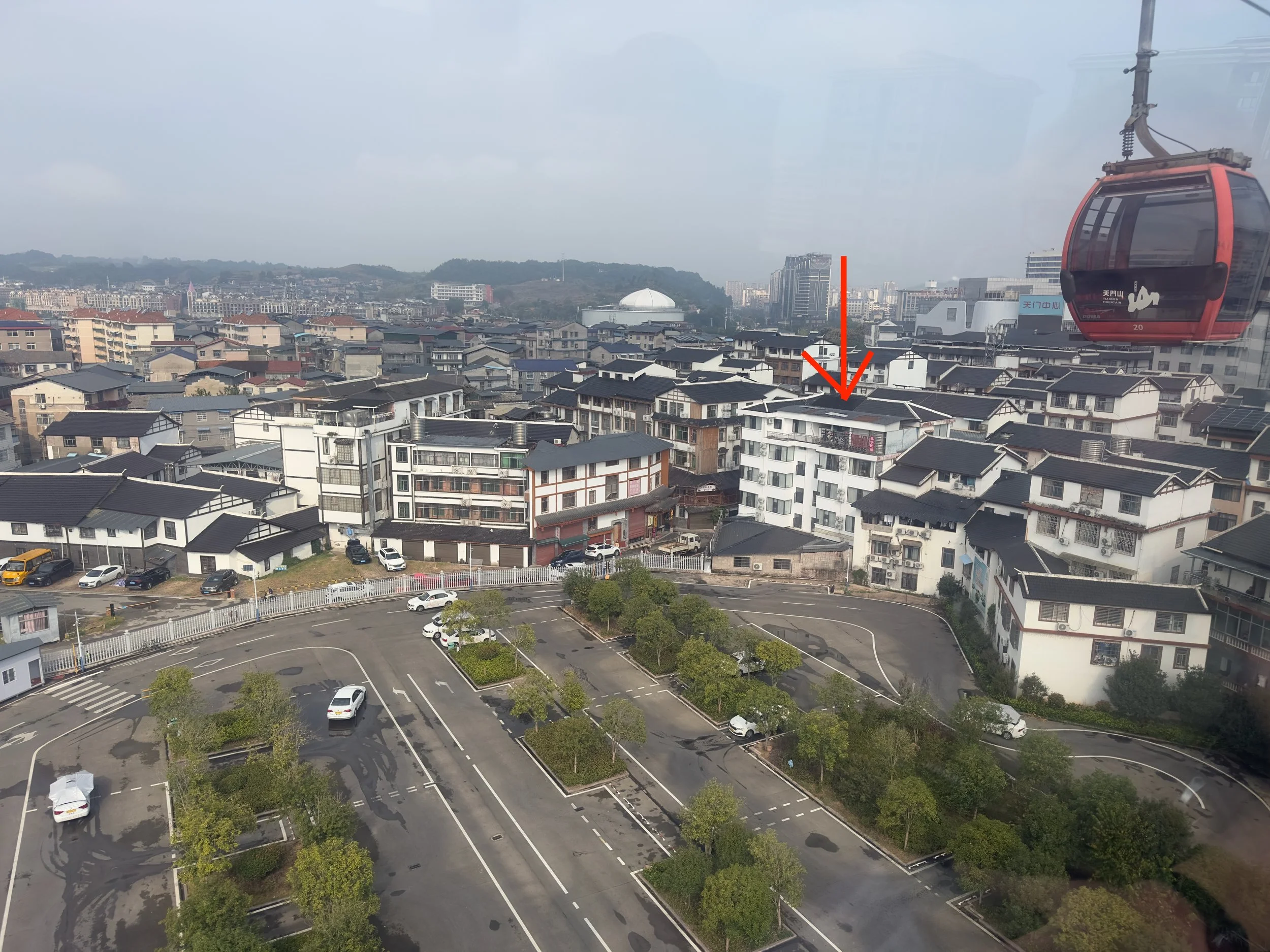 Our hotel with the arrow