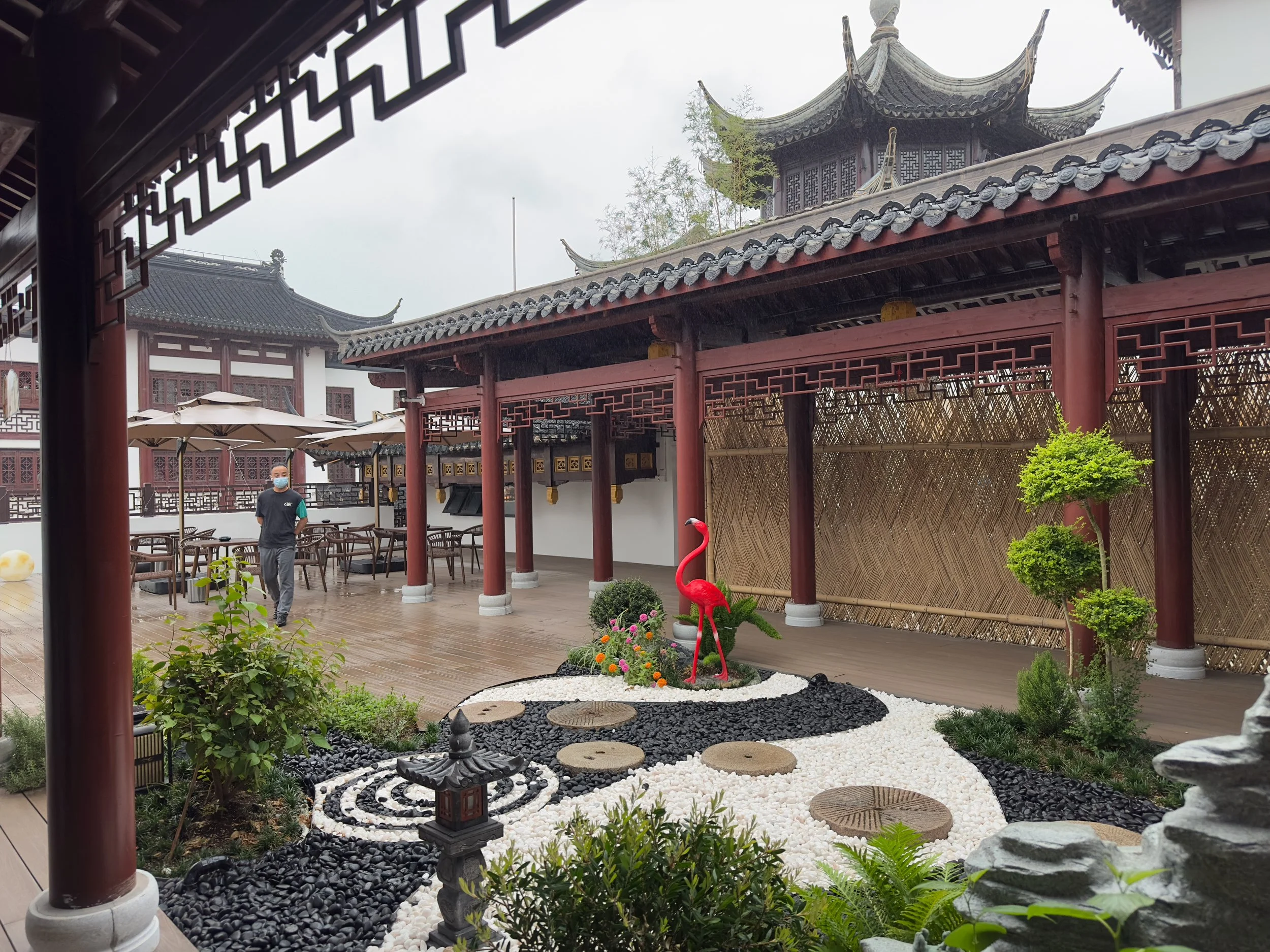 Qiyu Hotel rooftop garden